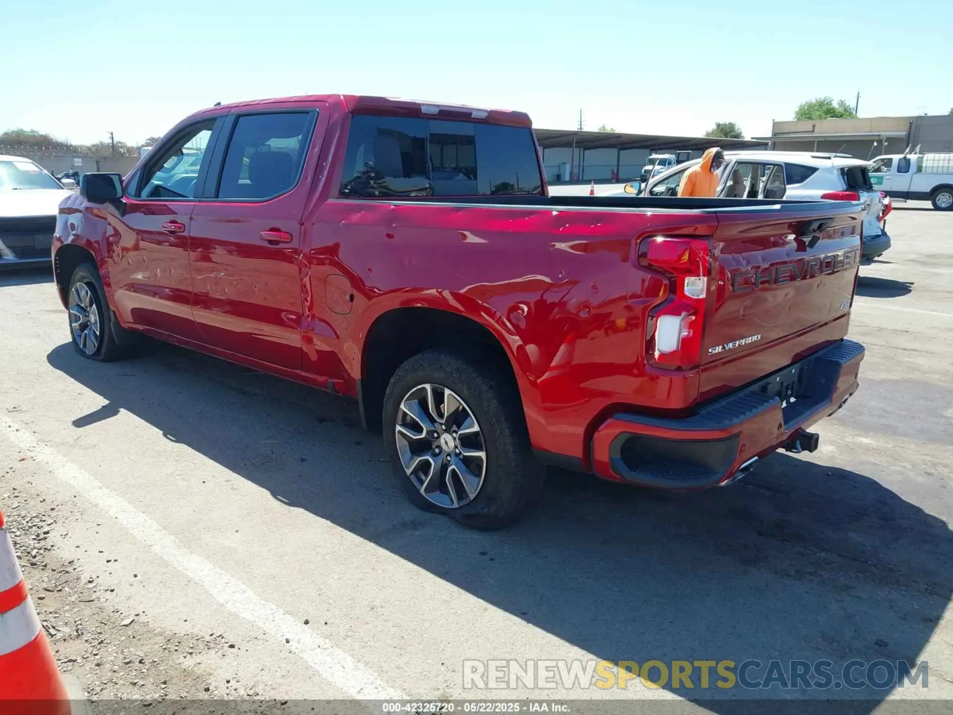 3 Photograph of a damaged car 3GCUDEED1NG600933 CHEVROLET SILVERADO 1500 2022