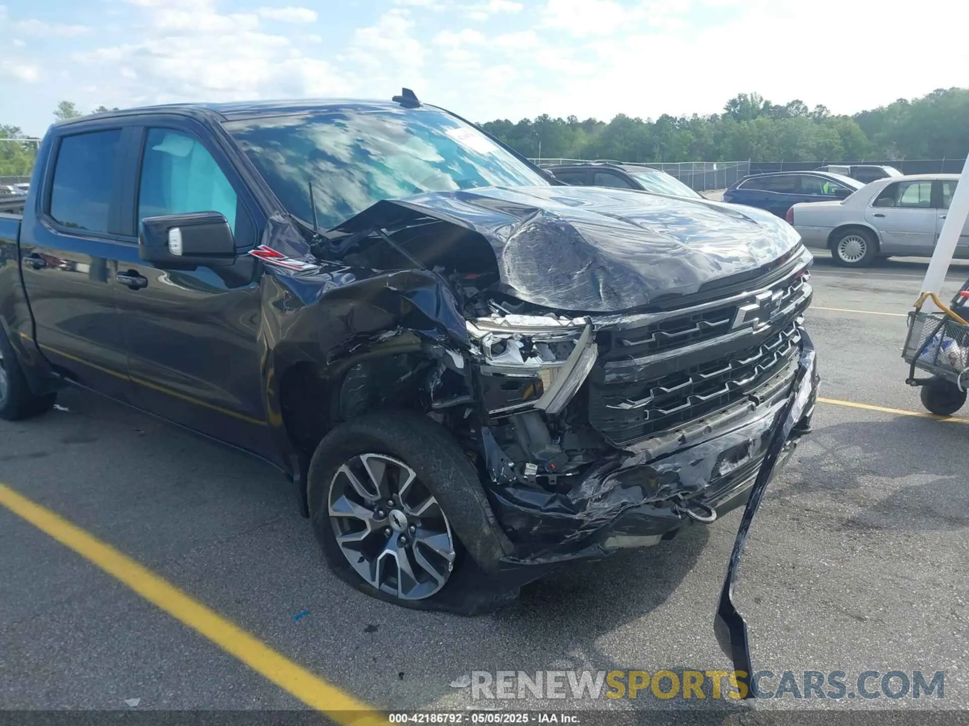 6 Photograph of a damaged car 3GCUDEED6NG537179 CHEVROLET SILVERADO 1500 2022