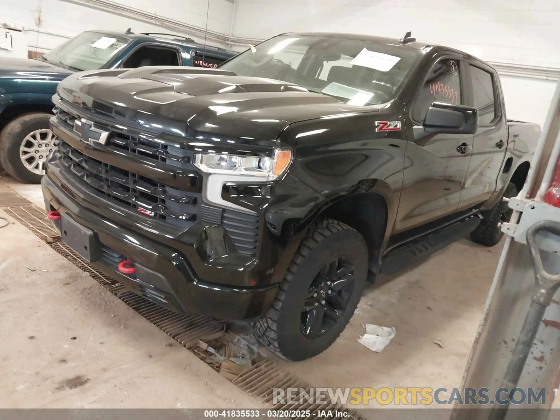 2 Photograph of a damaged car 3GCUDFED3NG683299 CHEVROLET SILVERADO 1500 2022