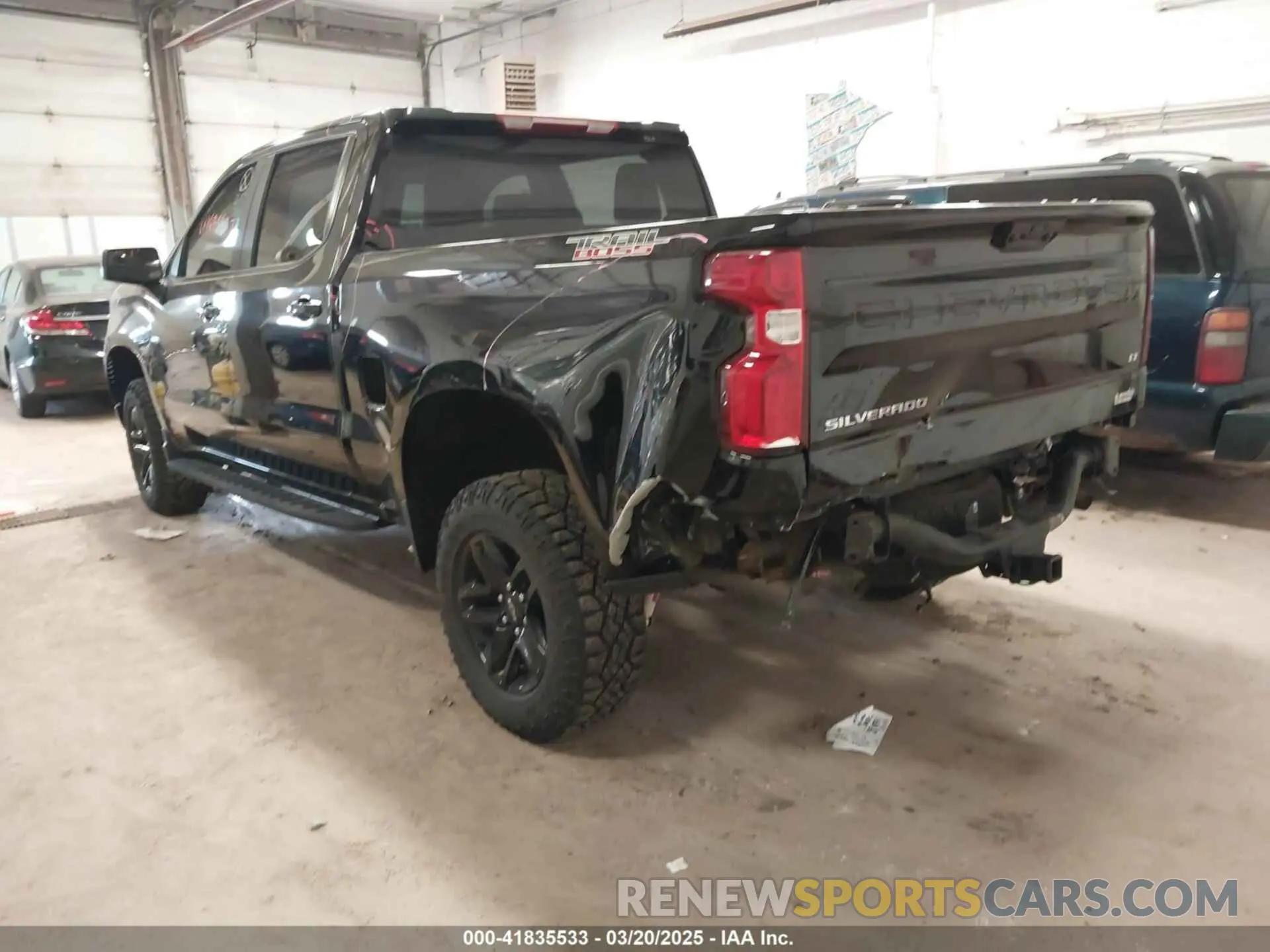3 Photograph of a damaged car 3GCUDFED3NG683299 CHEVROLET SILVERADO 1500 2022