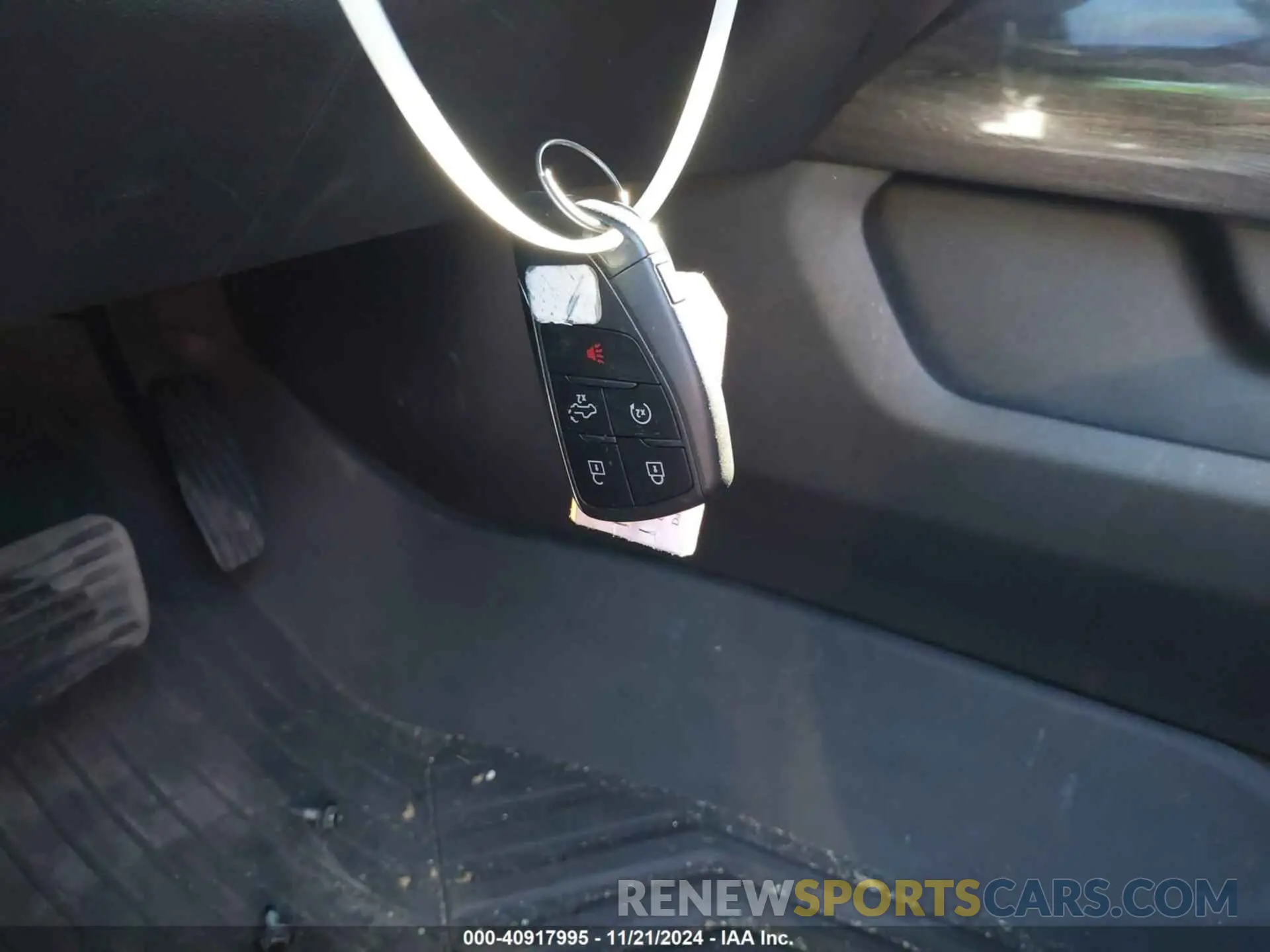 11 Photograph of a damaged car 3GCUDGED6NG517803 CHEVROLET SILVERADO 1500 2022