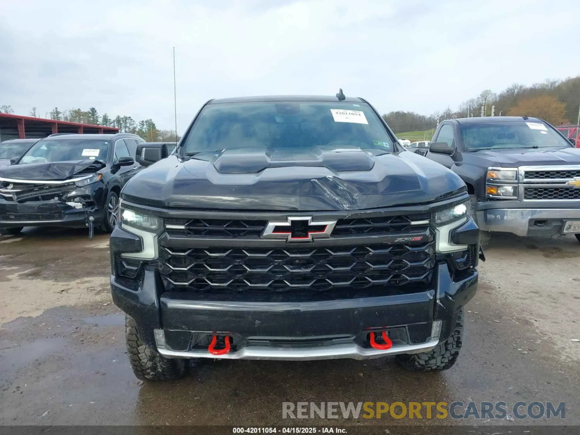 12 Photograph of a damaged car 3GCUDHEL4NG686781 CHEVROLET SILVERADO 1500 2022