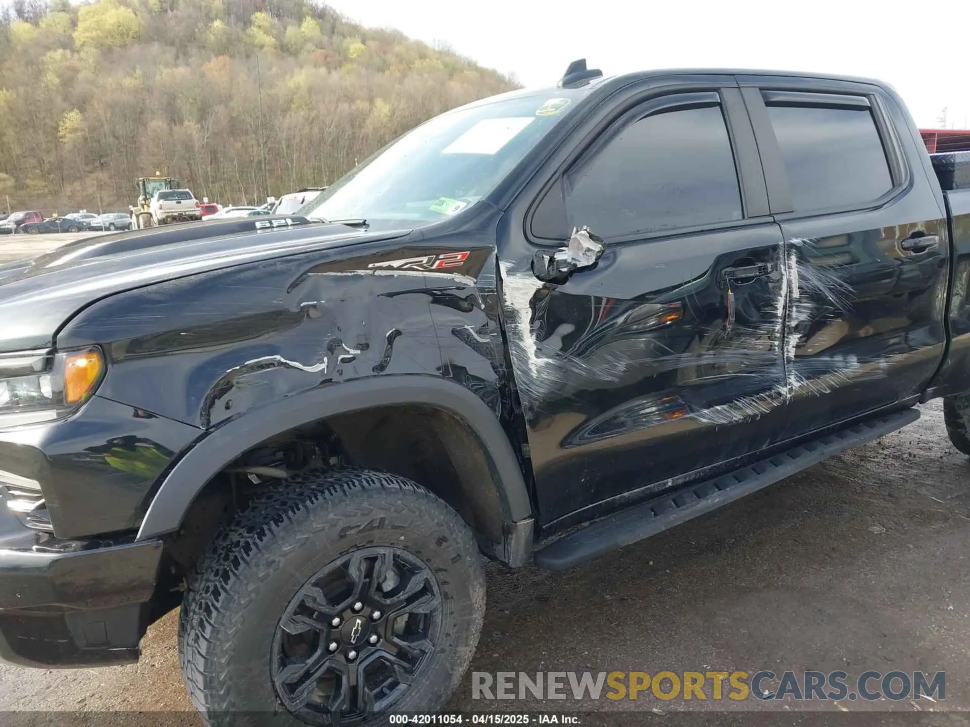 6 Photograph of a damaged car 3GCUDHEL4NG686781 CHEVROLET SILVERADO 1500 2022
