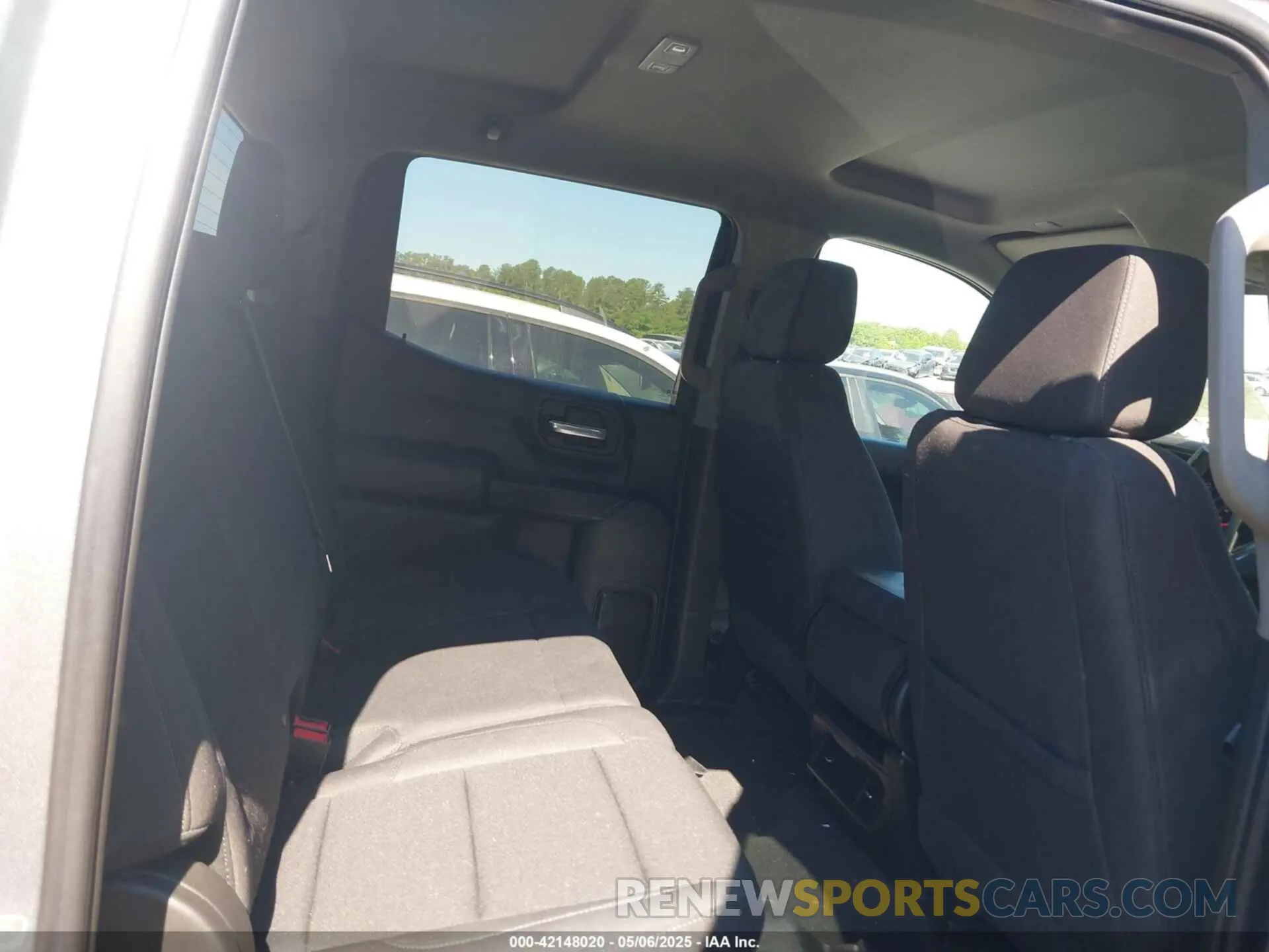 8 Photograph of a damaged car 1GCPABEK1PZ270250 CHEVROLET SILVERADO 1500 2023