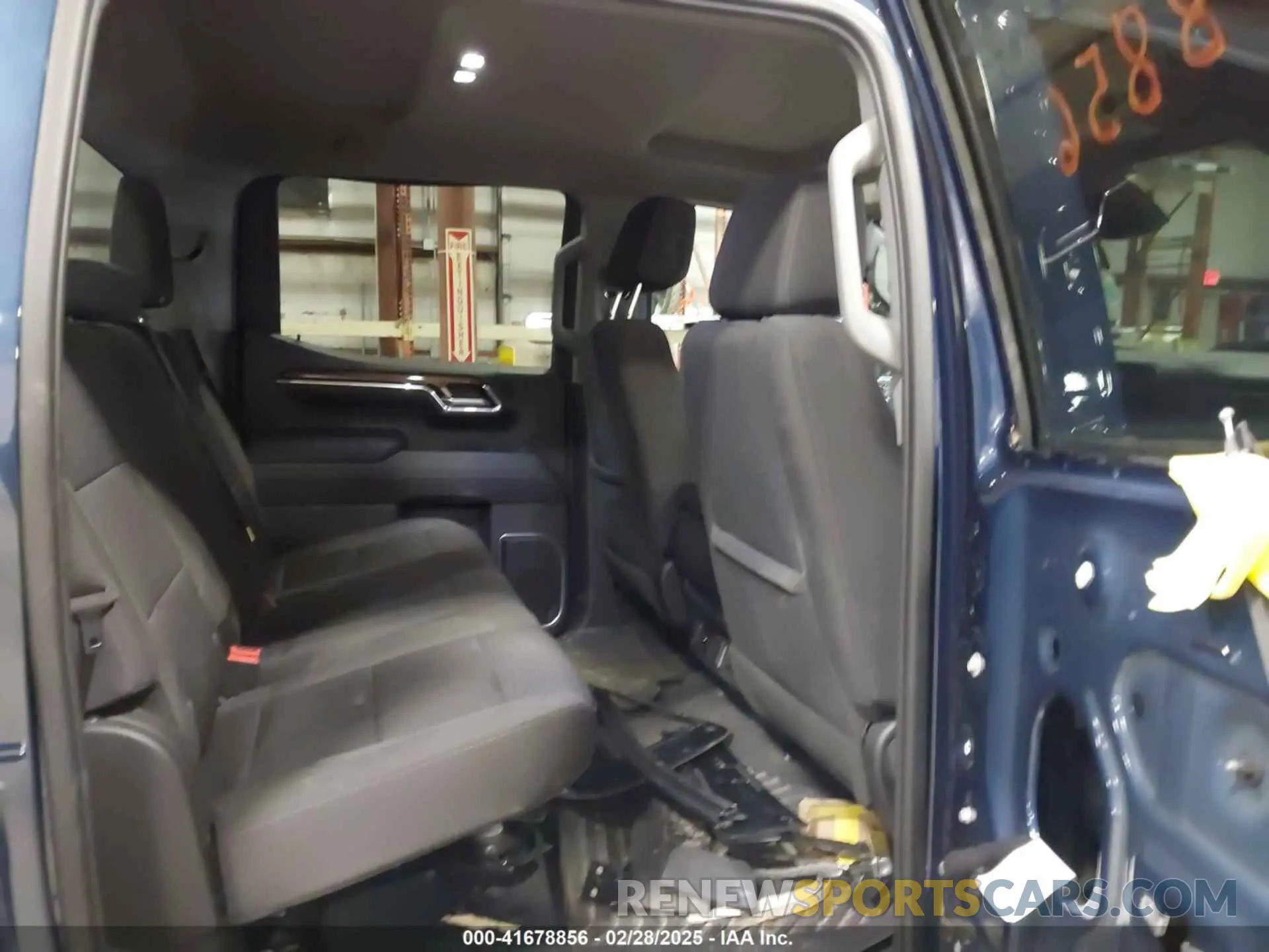 8 Photograph of a damaged car 1GCPDKEK3PZ204340 CHEVROLET SILVERADO 1500 2023