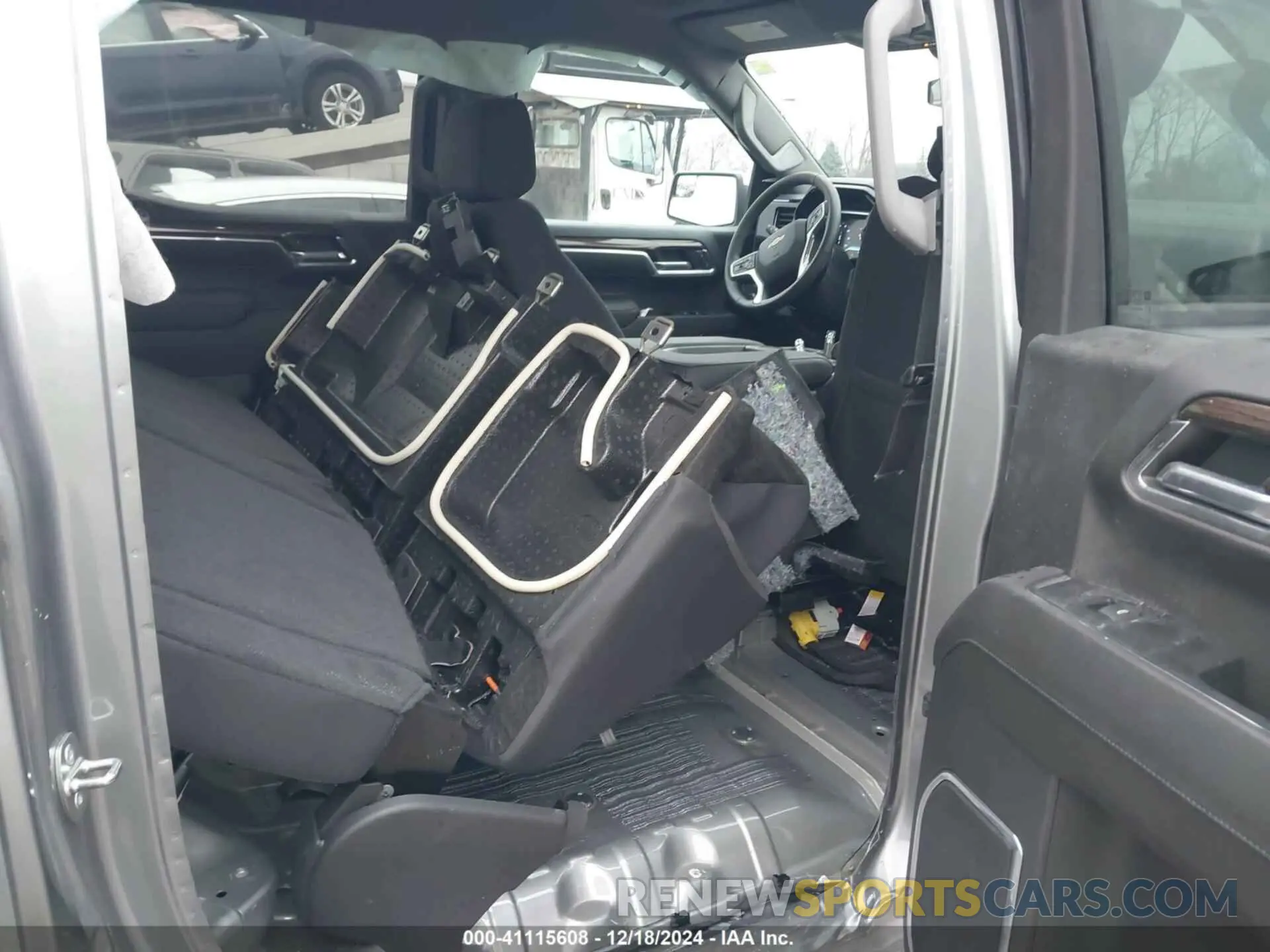 8 Photograph of a damaged car 1GCPDKEK6PZ181359 CHEVROLET SILVERADO 1500 2023