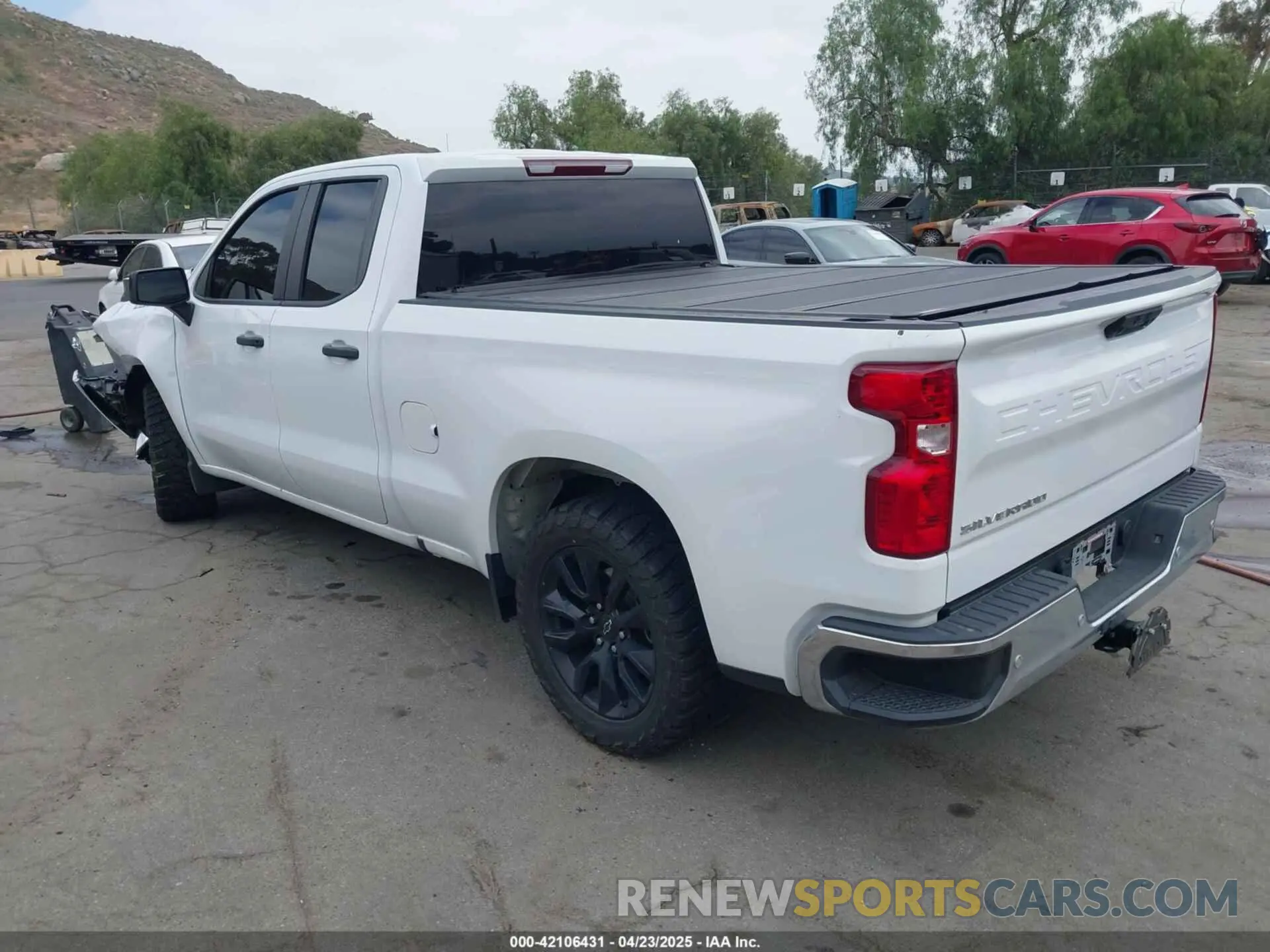 3 Photograph of a damaged car 1GCRAAEK7PZ333001 CHEVROLET SILVERADO 1500 2023