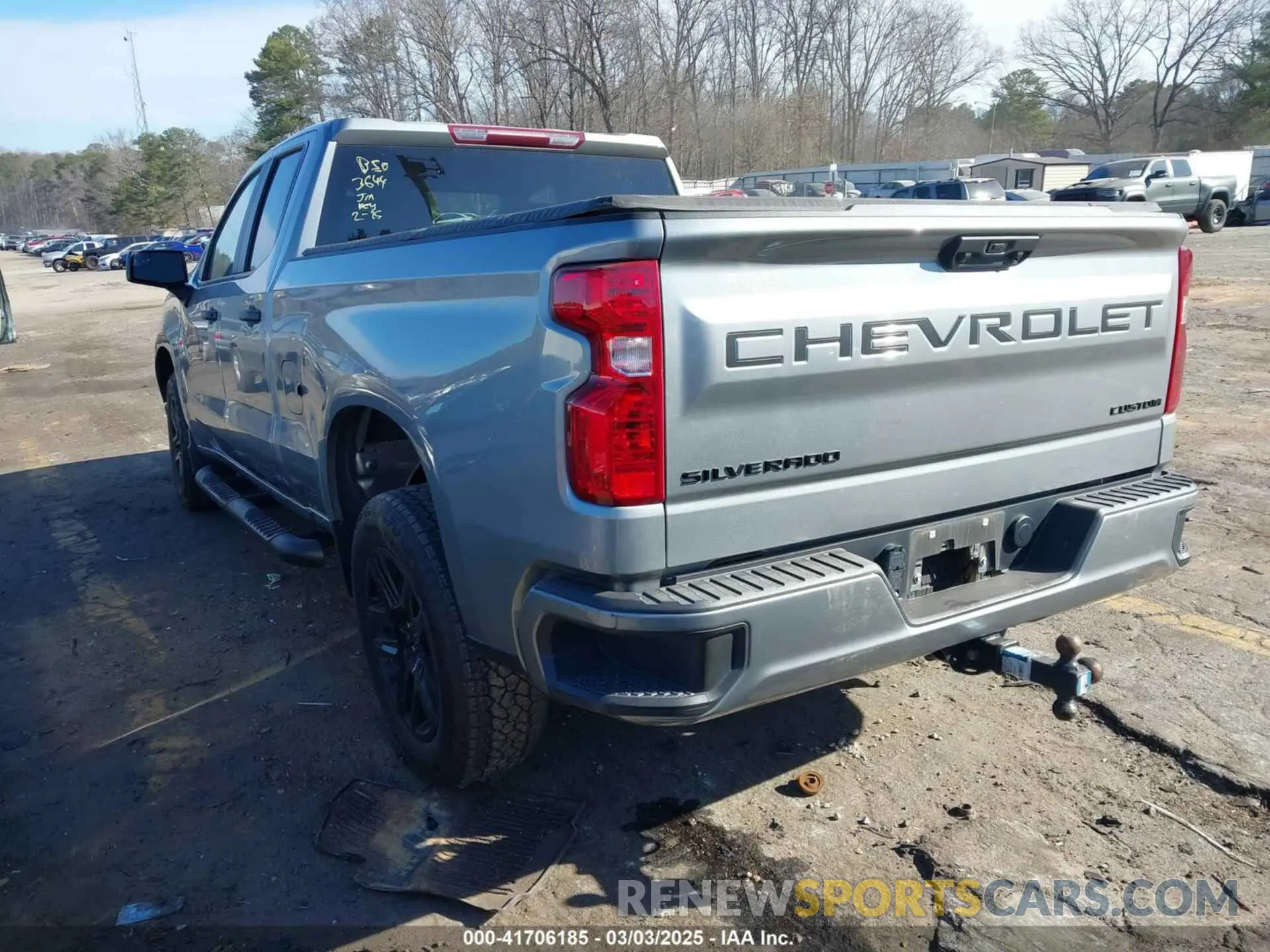 3 Photograph of a damaged car 1GCRABEK2PZ323644 CHEVROLET SILVERADO 1500 2023
