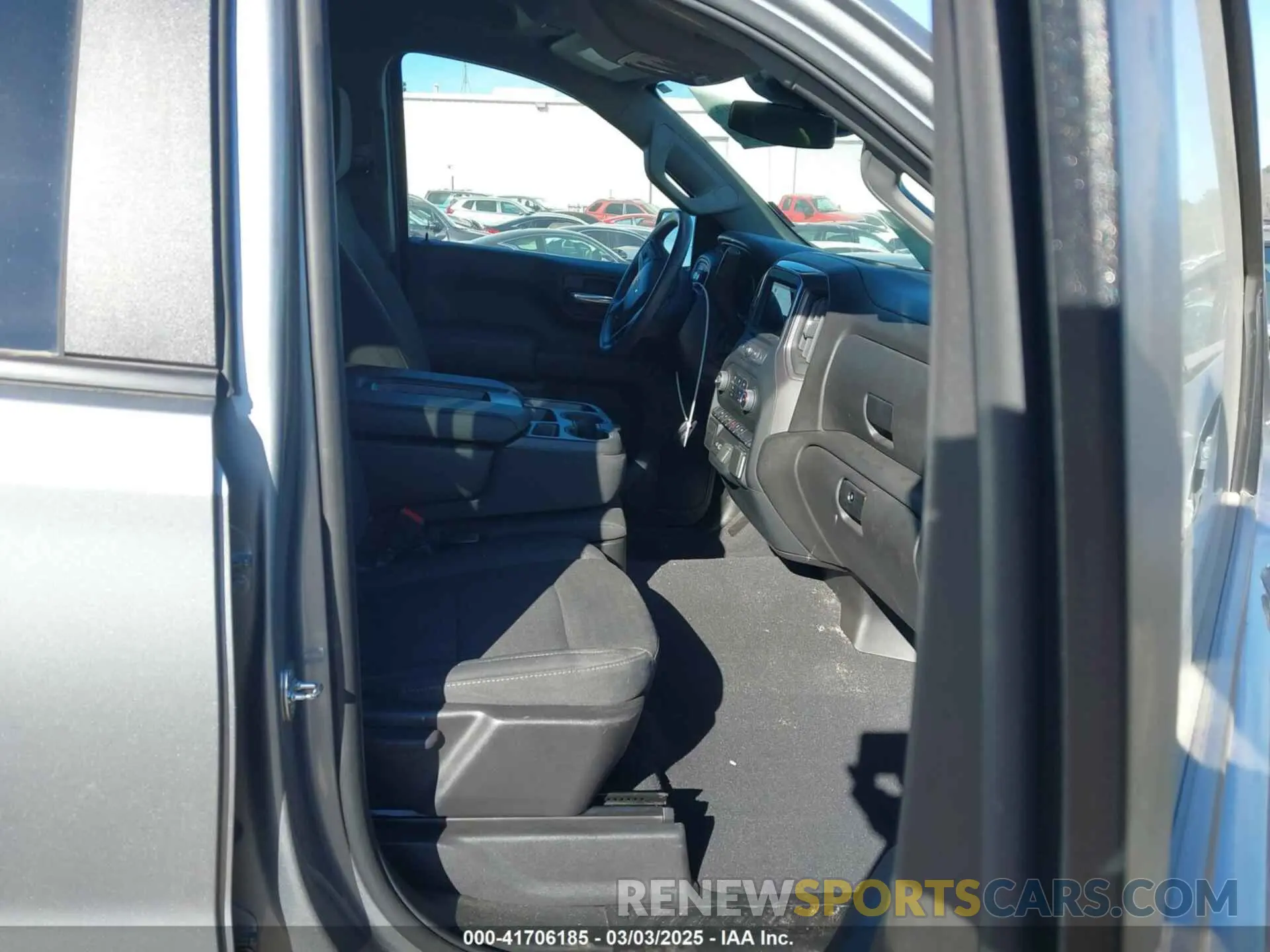5 Photograph of a damaged car 1GCRABEK2PZ323644 CHEVROLET SILVERADO 1500 2023
