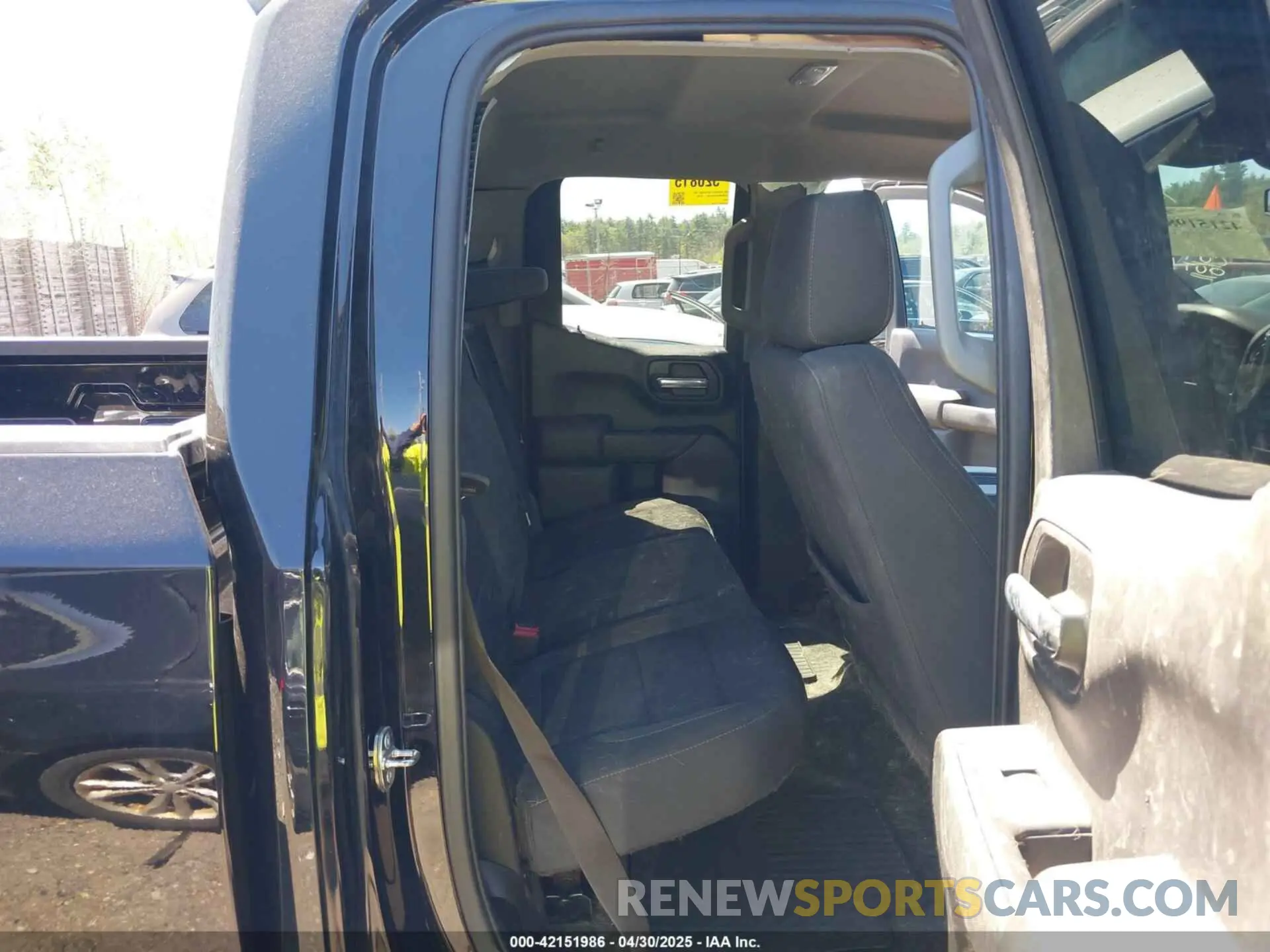 8 Photograph of a damaged car 1GCRDBEK3PZ231482 CHEVROLET SILVERADO 1500 2023