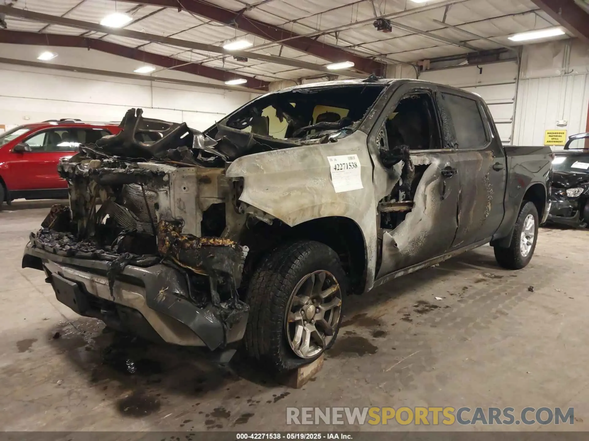 2 Photograph of a damaged car 1GCUDDE89PZ199759 CHEVROLET SILVERADO 1500 2023