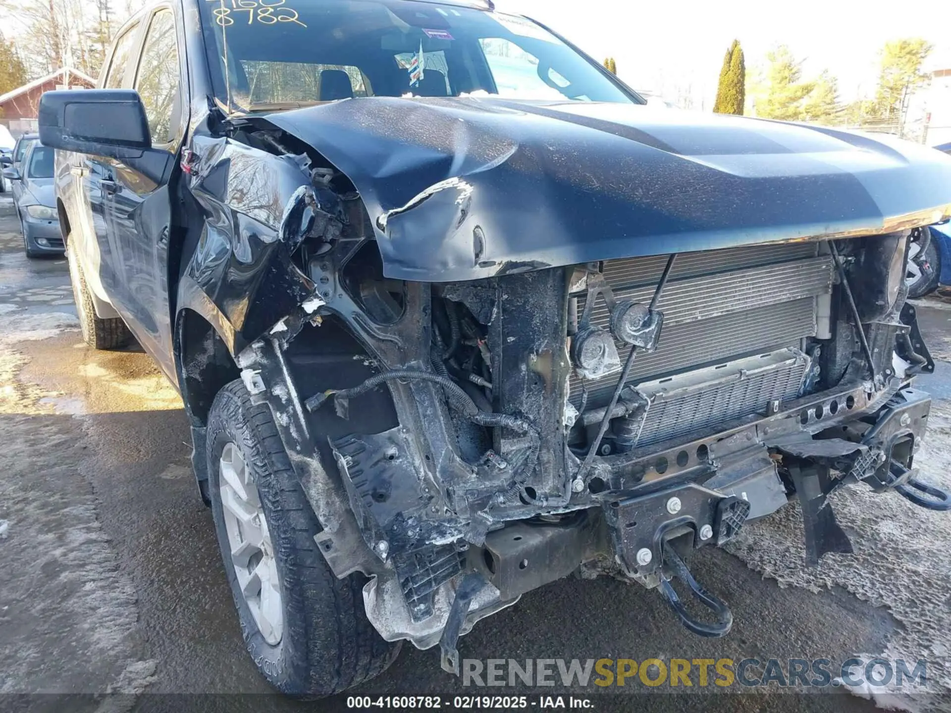 6 Photograph of a damaged car 1GCUDEE81PZ123622 CHEVROLET SILVERADO 1500 2023