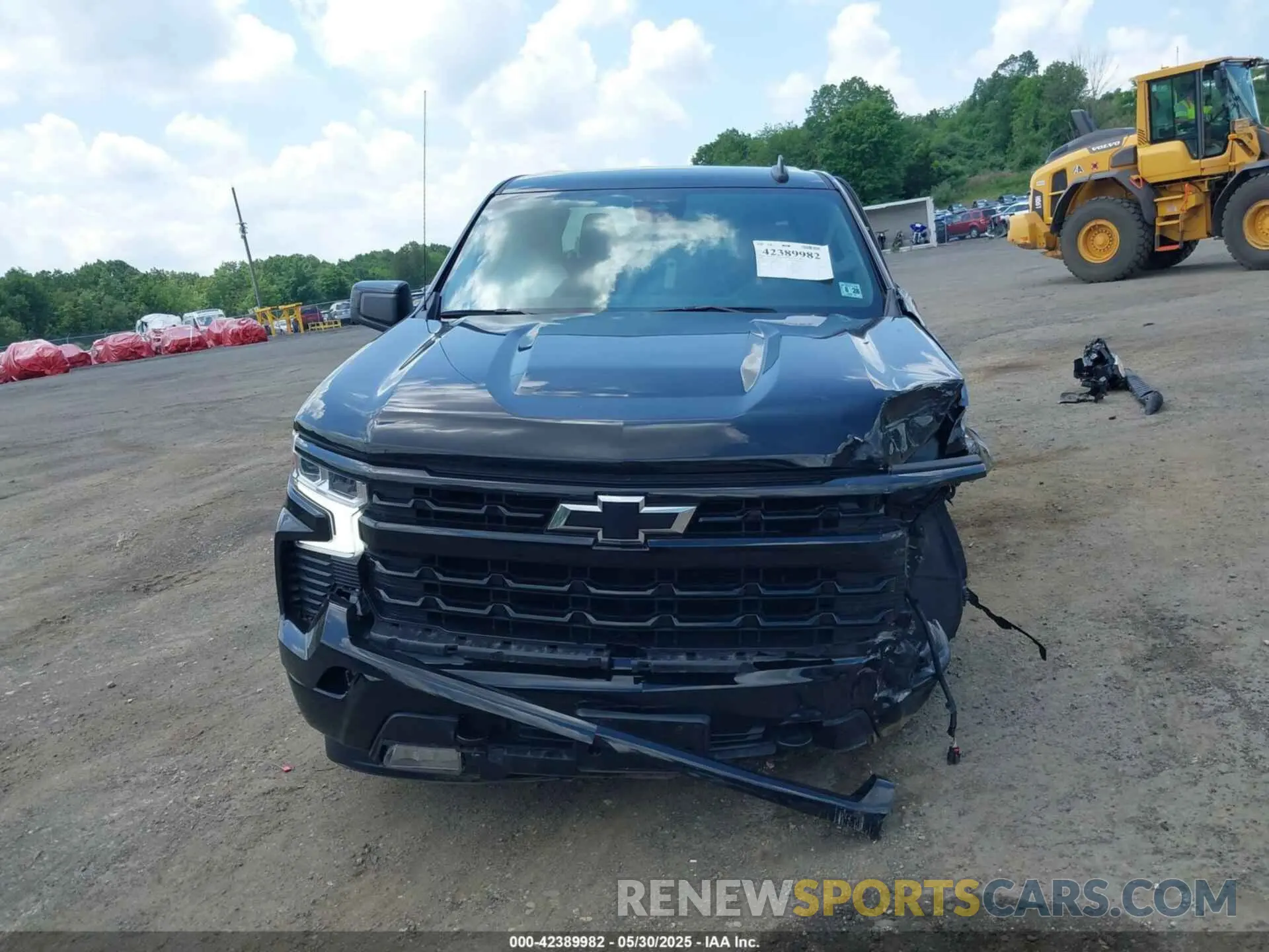 13 Photograph of a damaged car 1GCUDEED8PZ301992 CHEVROLET SILVERADO 1500 2023