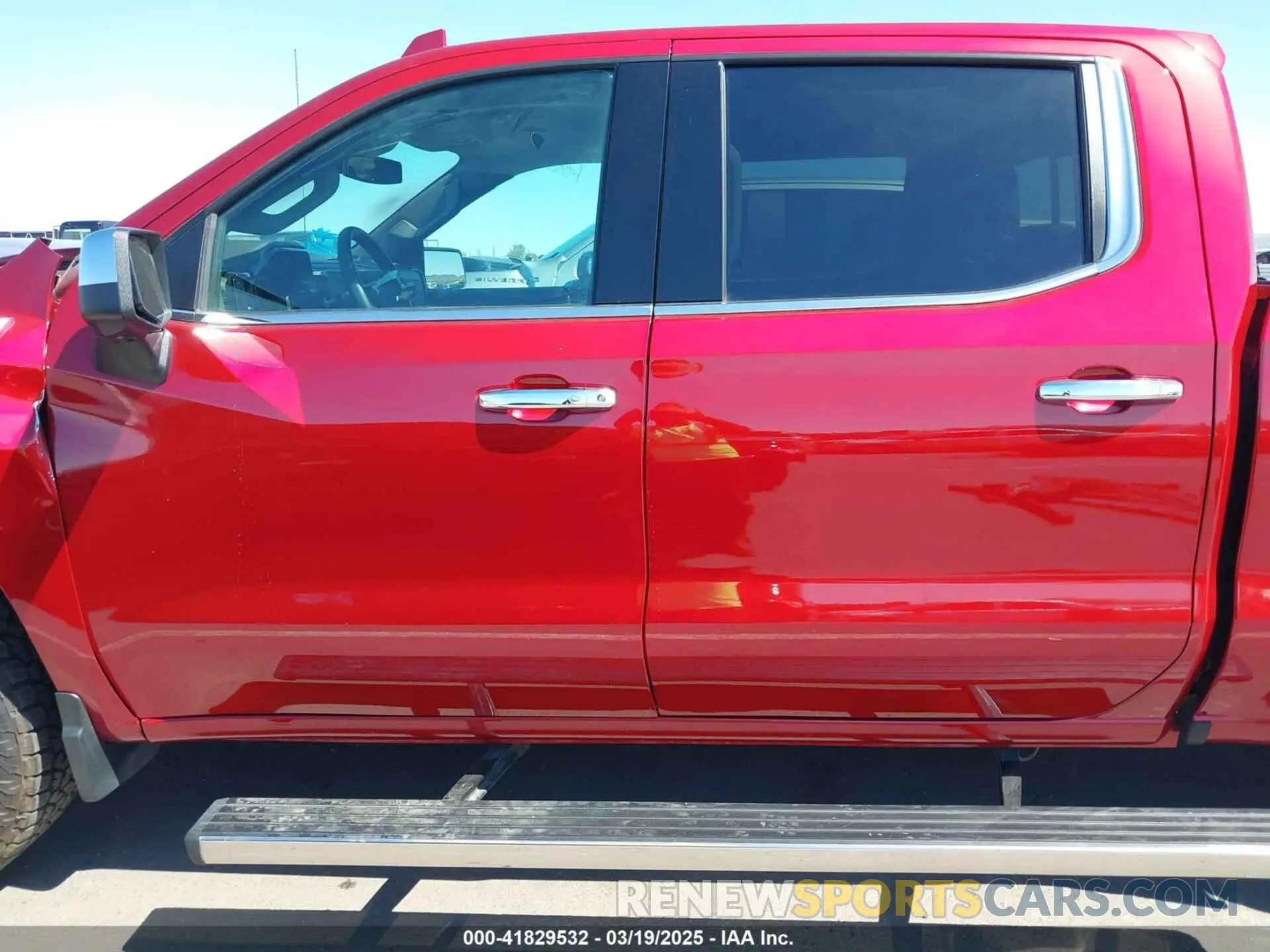 14 Photograph of a damaged car 1GCUDGE85PZ190638 CHEVROLET SILVERADO 1500 2023