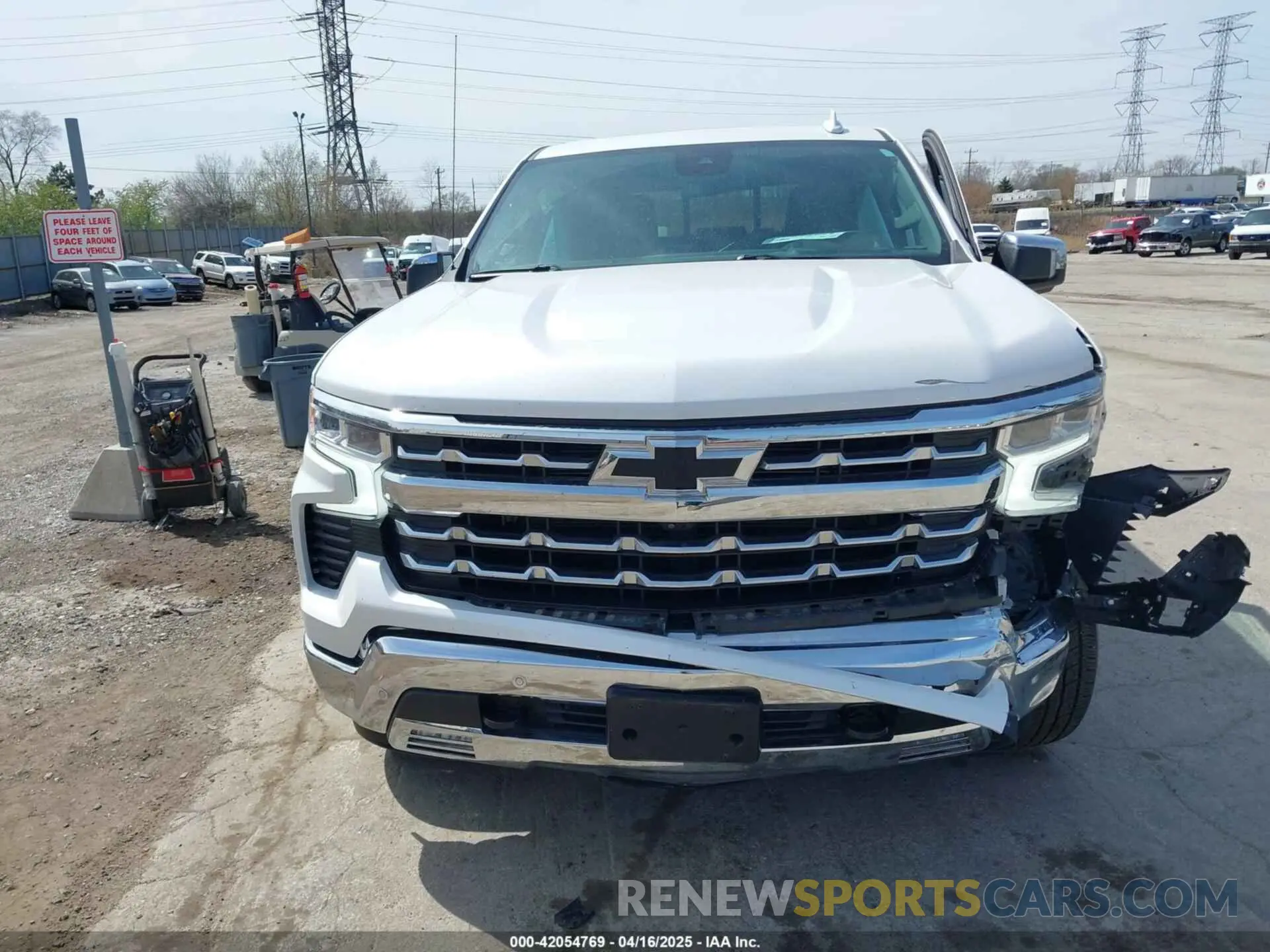12 Photograph of a damaged car 1GCUDGEDXPZ127242 CHEVROLET SILVERADO 1500 2023