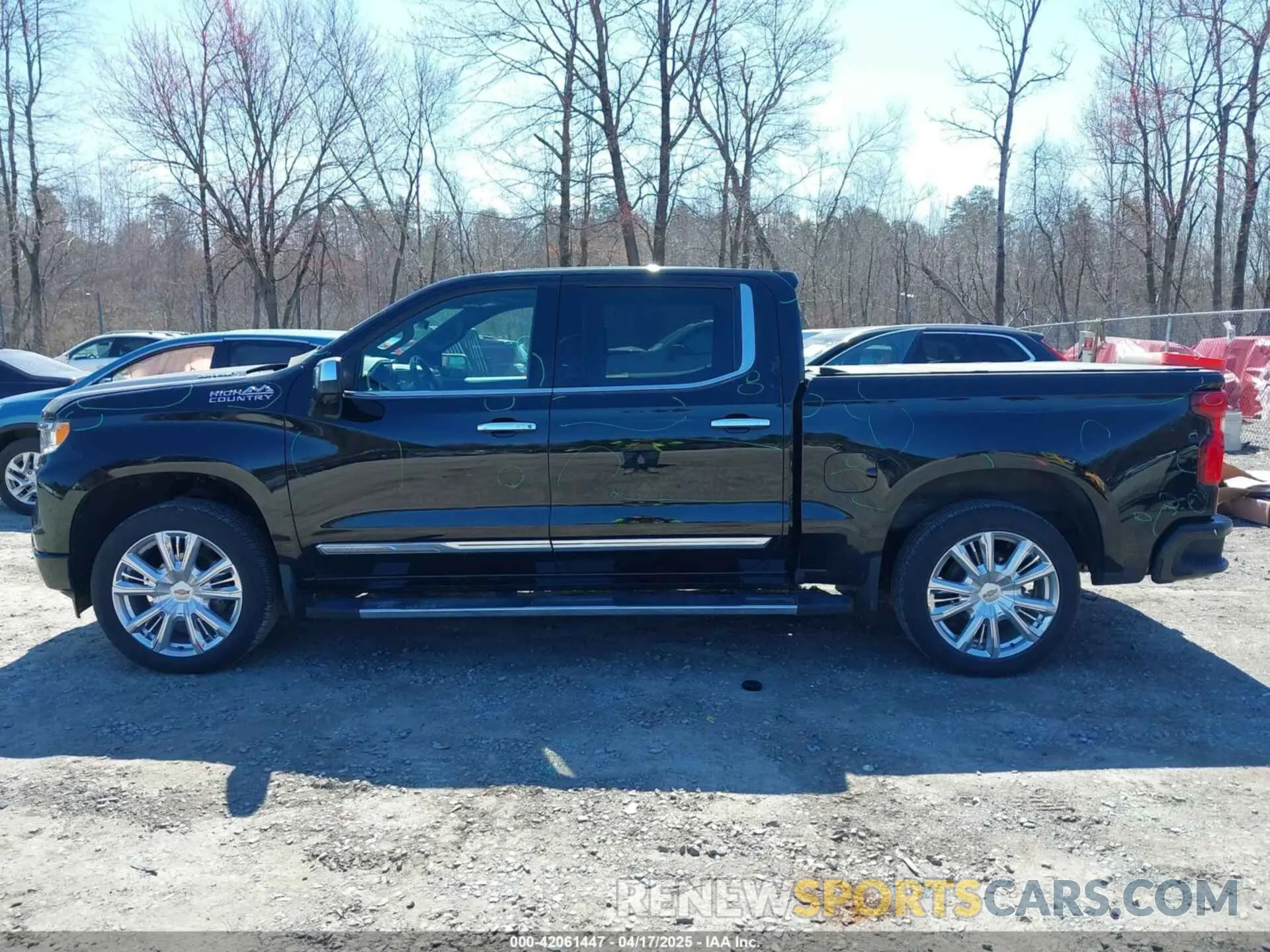 14 Photograph of a damaged car 1GCUDJE82PZ244782 CHEVROLET SILVERADO 1500 2023