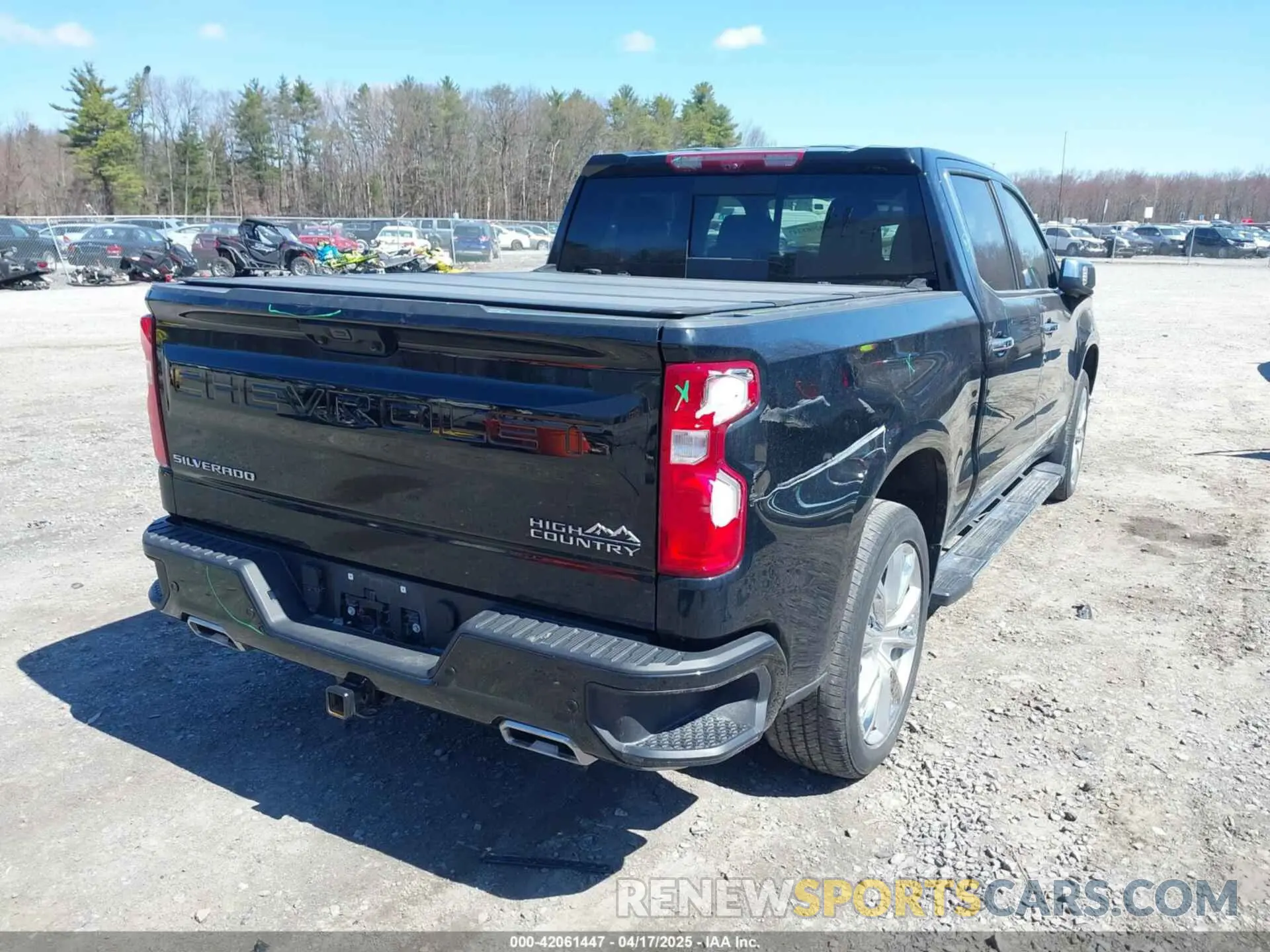 6 Photograph of a damaged car 1GCUDJE82PZ244782 CHEVROLET SILVERADO 1500 2023