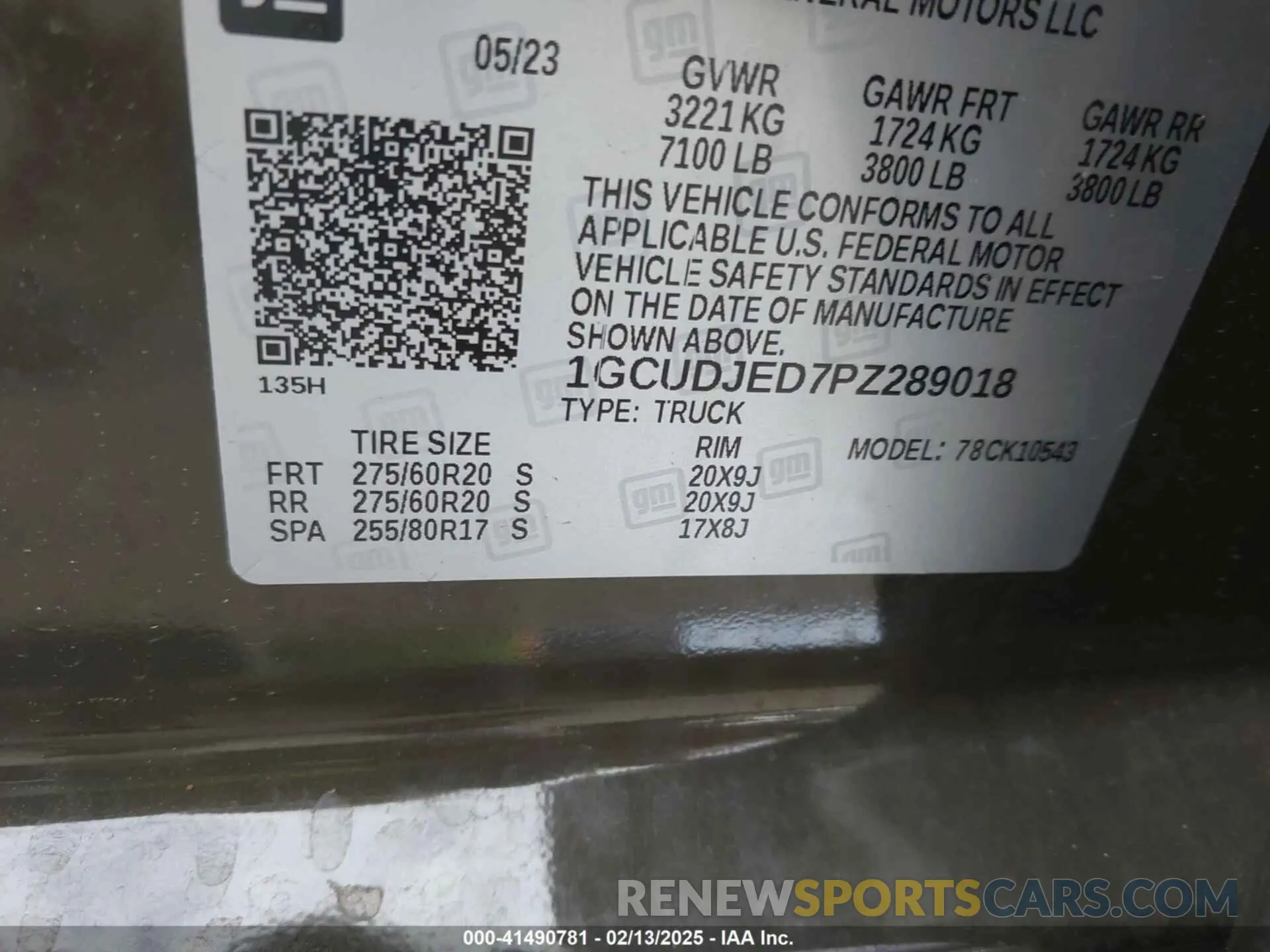 9 Photograph of a damaged car 1GCUDJED7PZ289018 CHEVROLET SILVERADO 1500 2023