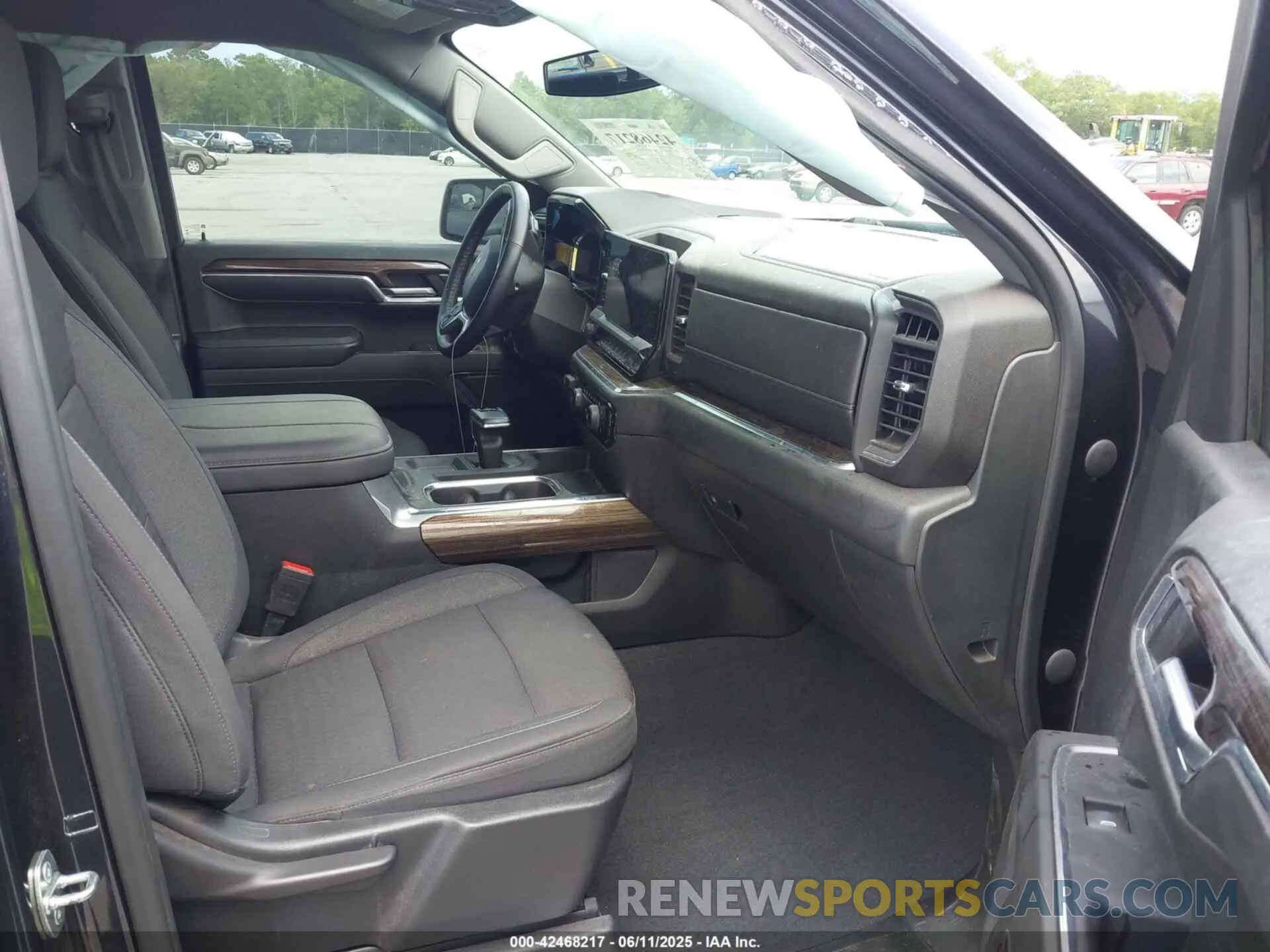 5 Photograph of a damaged car 2GCPACED2P1140798 CHEVROLET SILVERADO 1500 2023