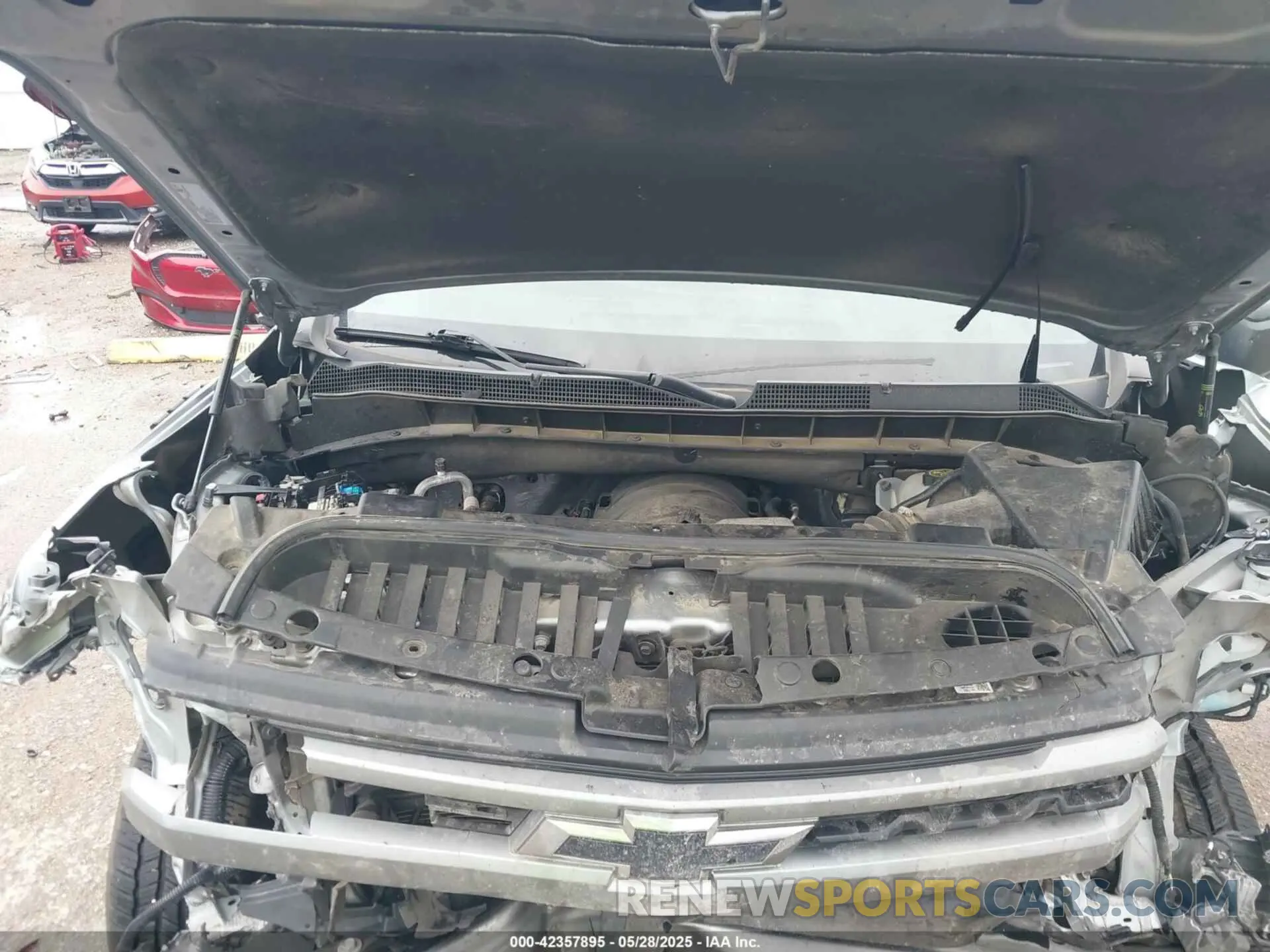 10 Photograph of a damaged car 2GCPADED5P1139988 CHEVROLET SILVERADO 1500 2023
