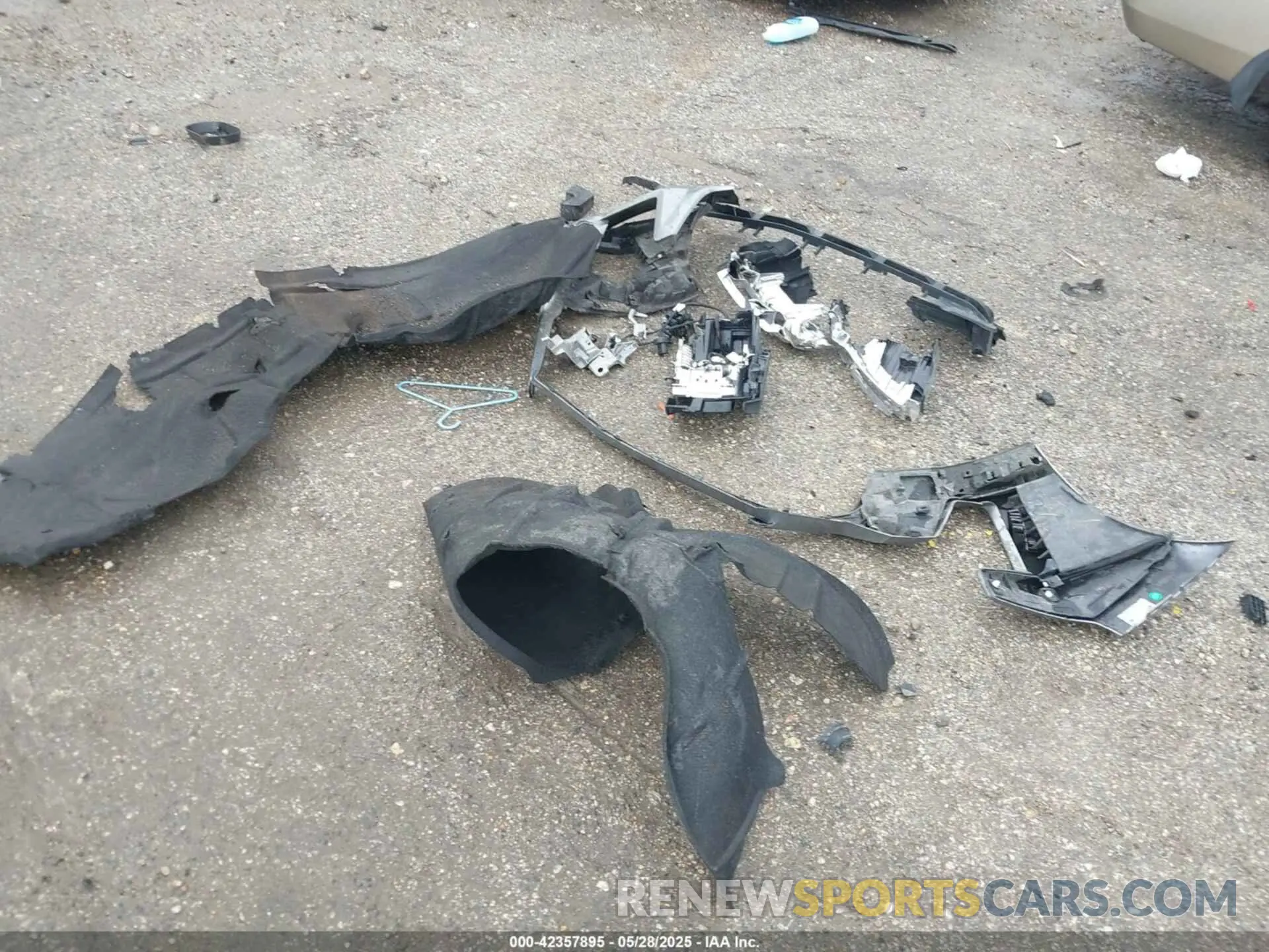 11 Photograph of a damaged car 2GCPADED5P1139988 CHEVROLET SILVERADO 1500 2023