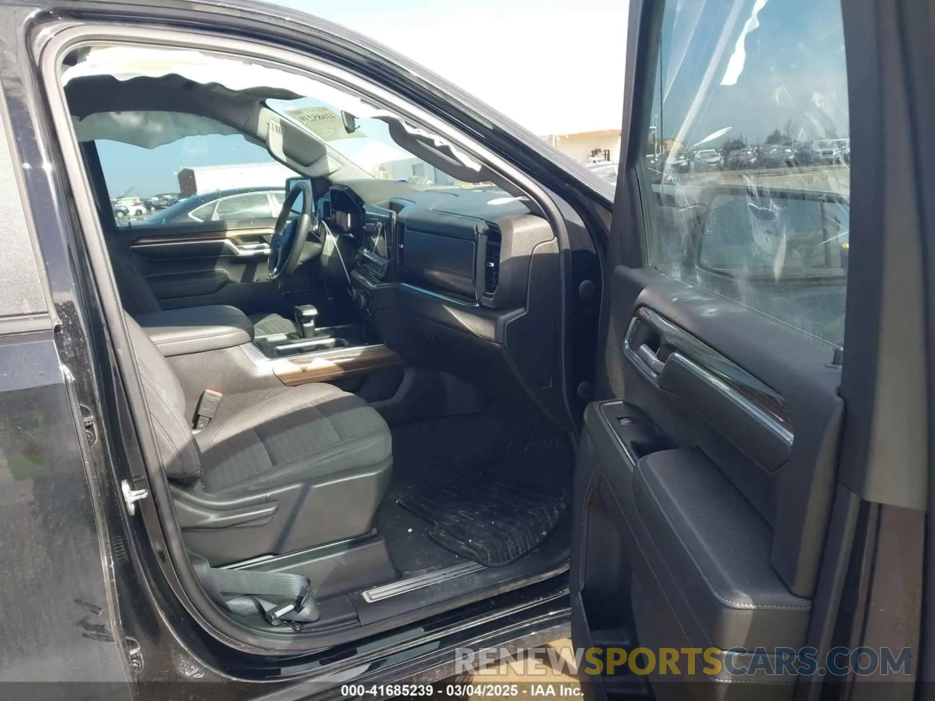 5 Photograph of a damaged car 2GCPADED6P1128112 CHEVROLET SILVERADO 1500 2023