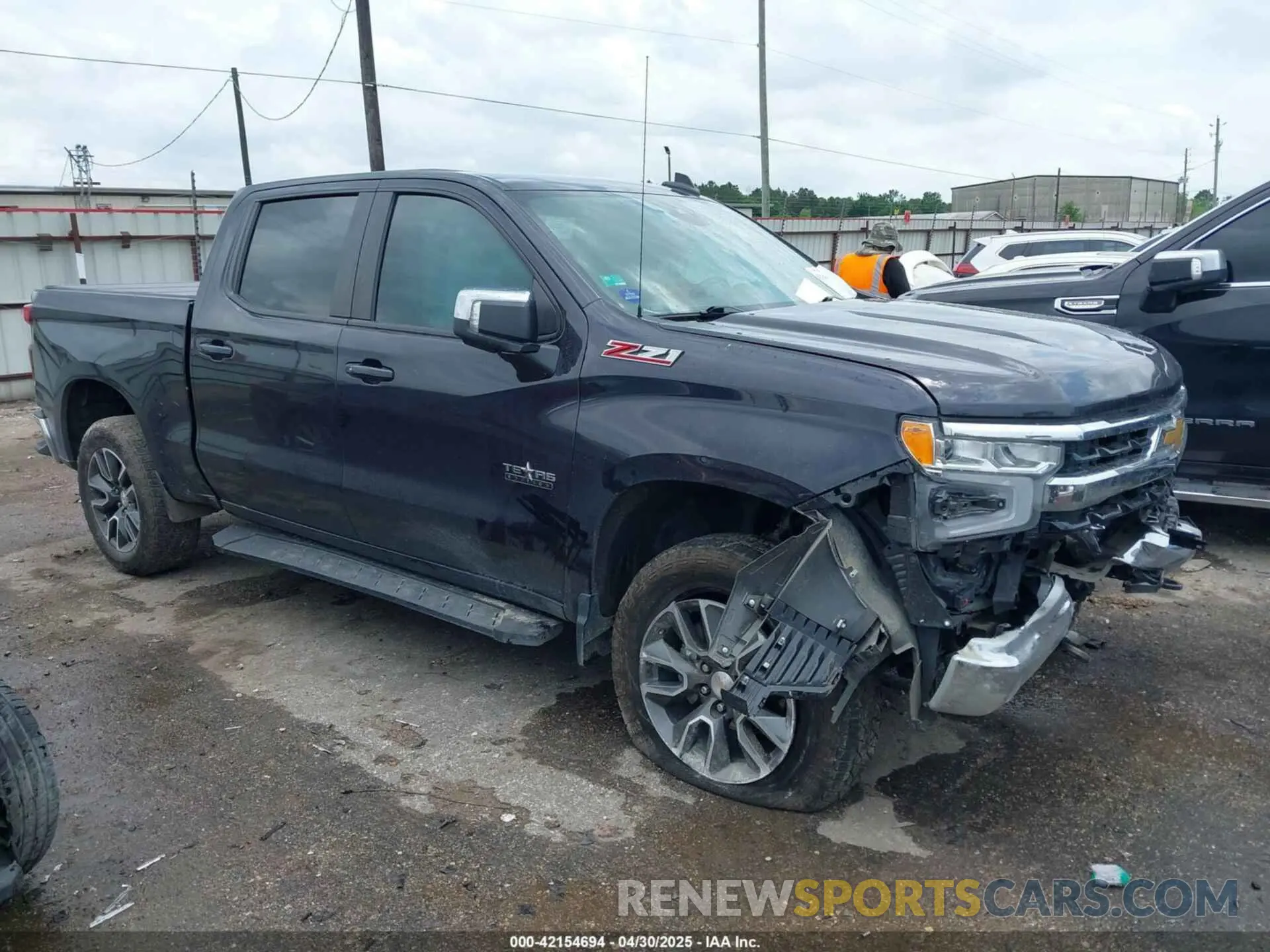 1 Photograph of a damaged car 2GCUDDED8P1140935 CHEVROLET SILVERADO 1500 2023