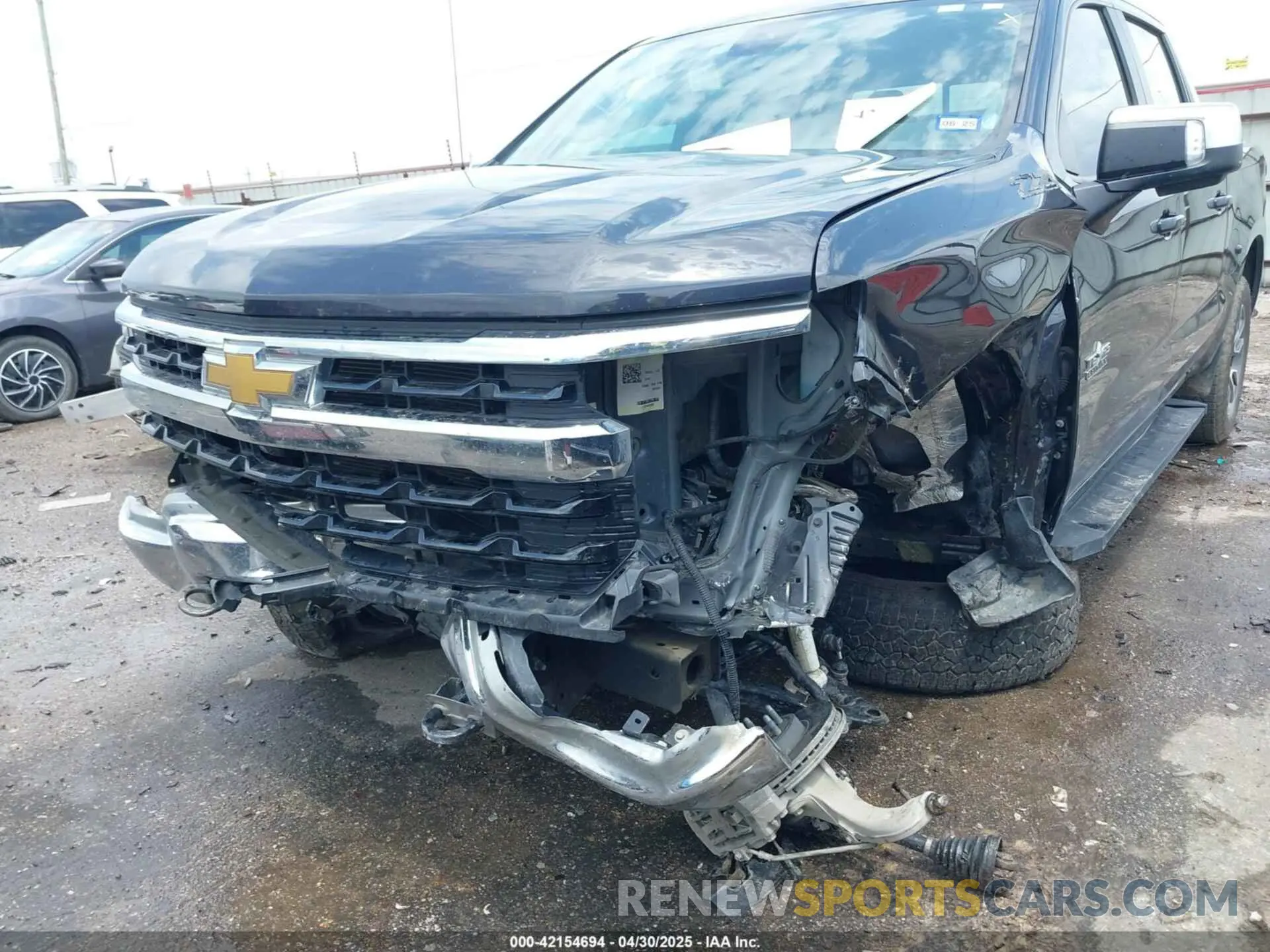 6 Photograph of a damaged car 2GCUDDED8P1140935 CHEVROLET SILVERADO 1500 2023