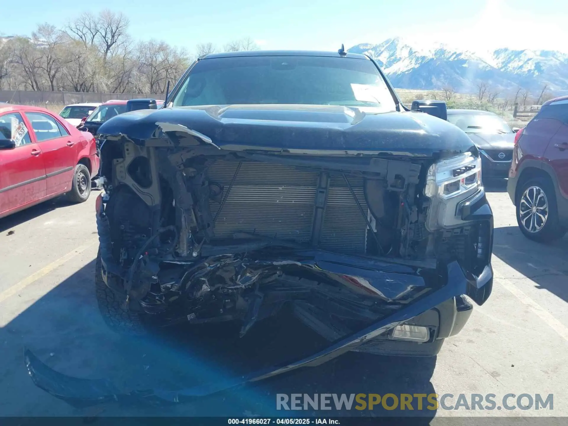 13 Photograph of a damaged car 2GCUDEED3P1129833 CHEVROLET SILVERADO 1500 2023