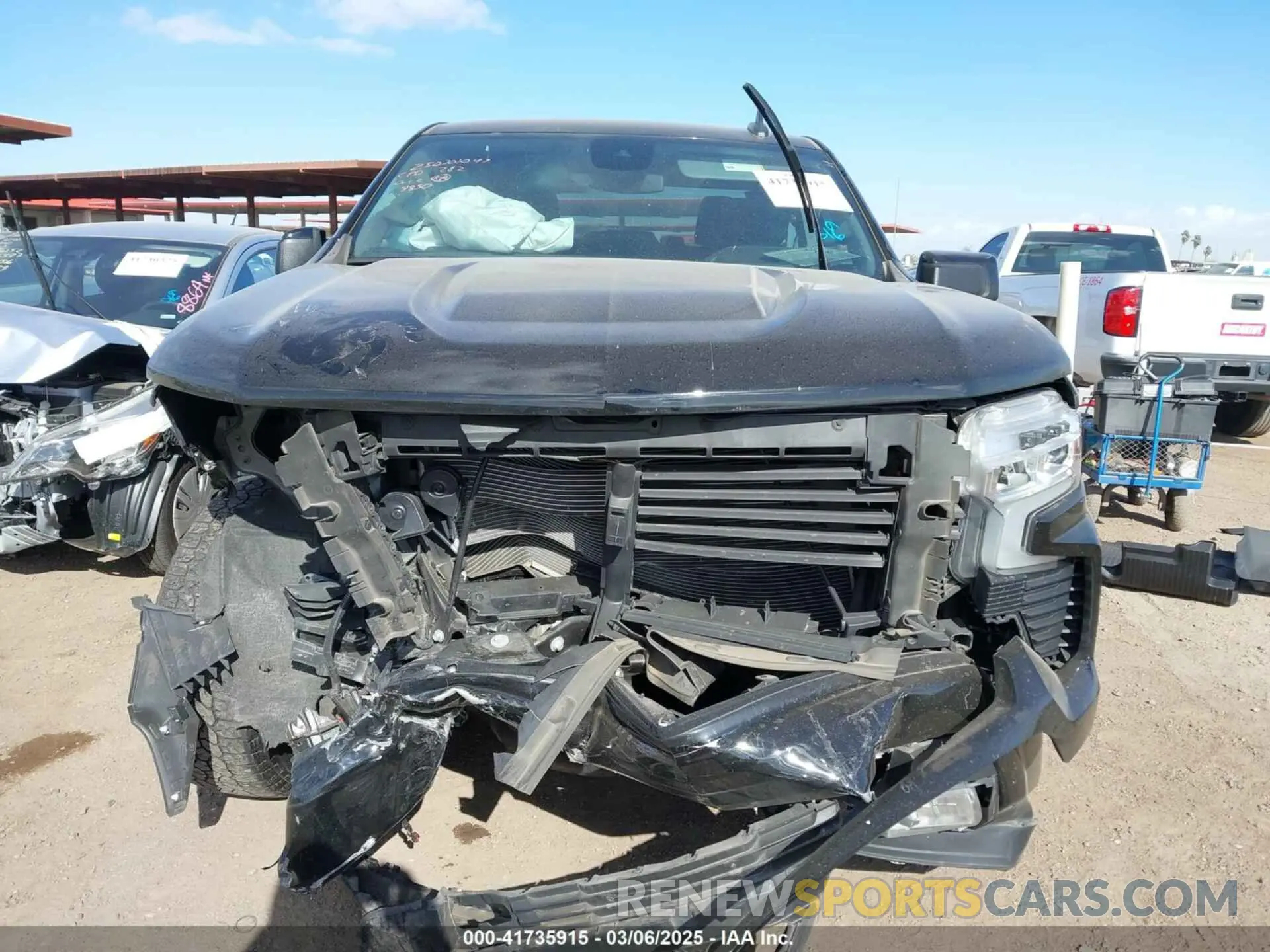 12 Photograph of a damaged car 2GCUDEED9P1139850 CHEVROLET SILVERADO 1500 2023