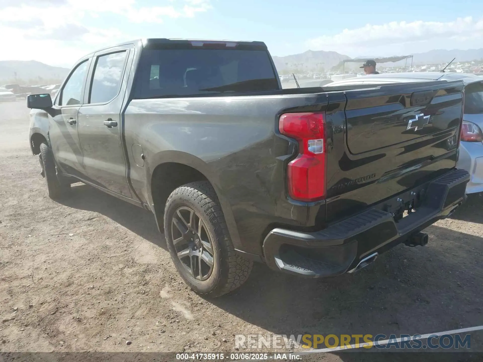 3 Photograph of a damaged car 2GCUDEED9P1139850 CHEVROLET SILVERADO 1500 2023
