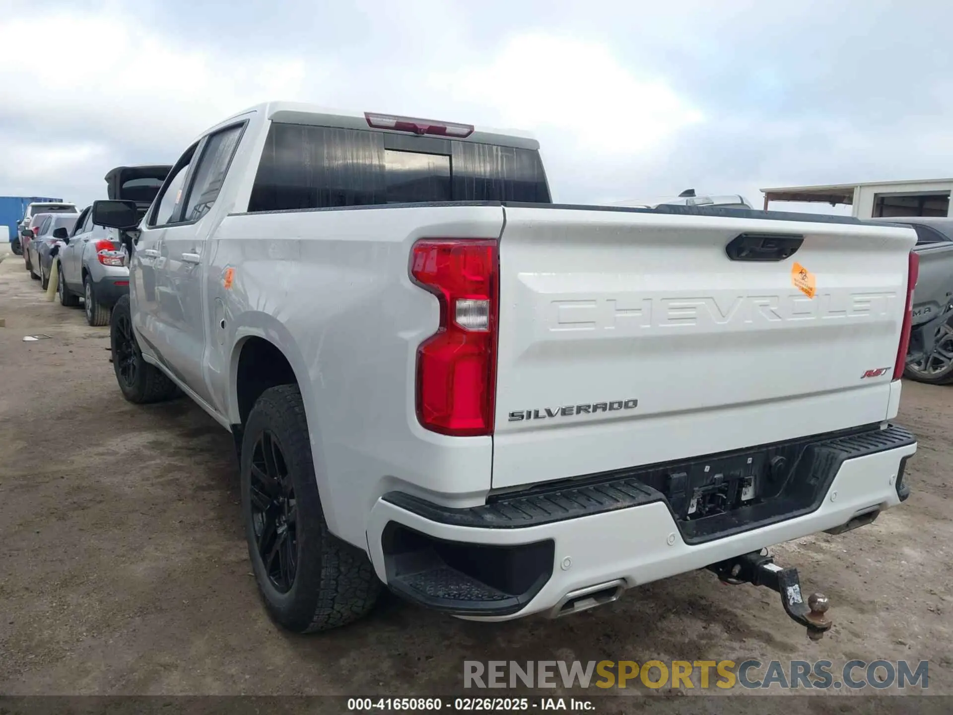 3 Photograph of a damaged car 2GCUDEEDXP1128436 CHEVROLET SILVERADO 1500 2023