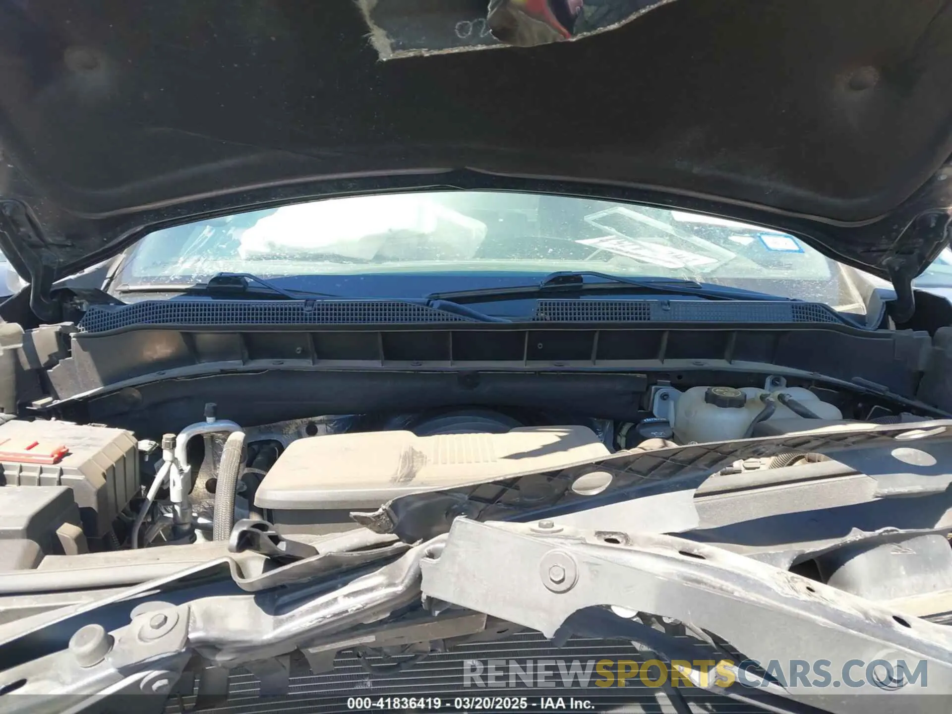 10 Photograph of a damaged car 2GCUDGED1P1106370 CHEVROLET SILVERADO 1500 2023