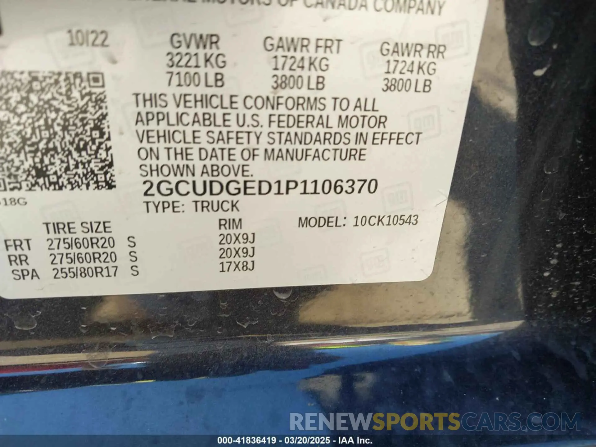 9 Photograph of a damaged car 2GCUDGED1P1106370 CHEVROLET SILVERADO 1500 2023