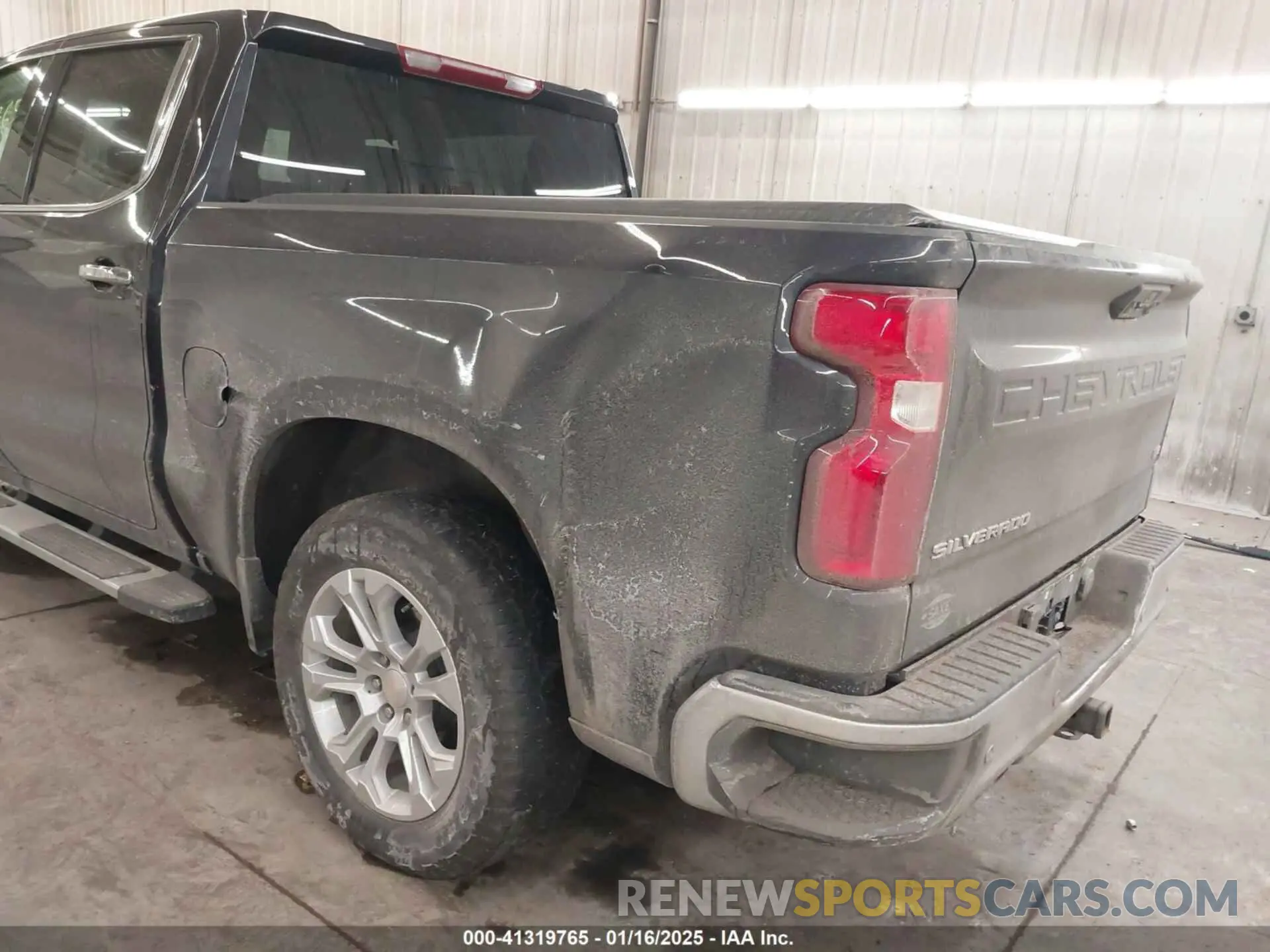 18 Photograph of a damaged car 2GCUDGED3P1113448 CHEVROLET SILVERADO 1500 2023