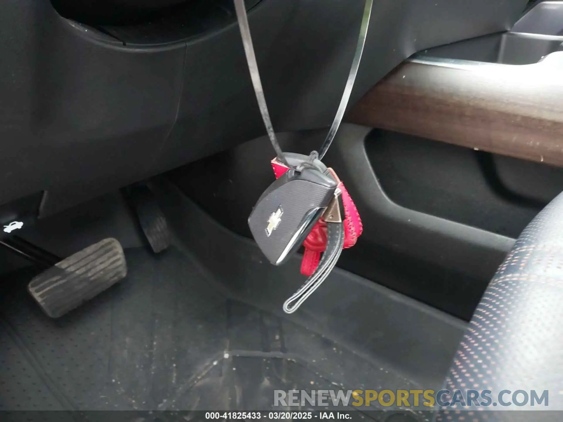 11 Photograph of a damaged car 2GCUDJED4P1138517 CHEVROLET SILVERADO 1500 2023