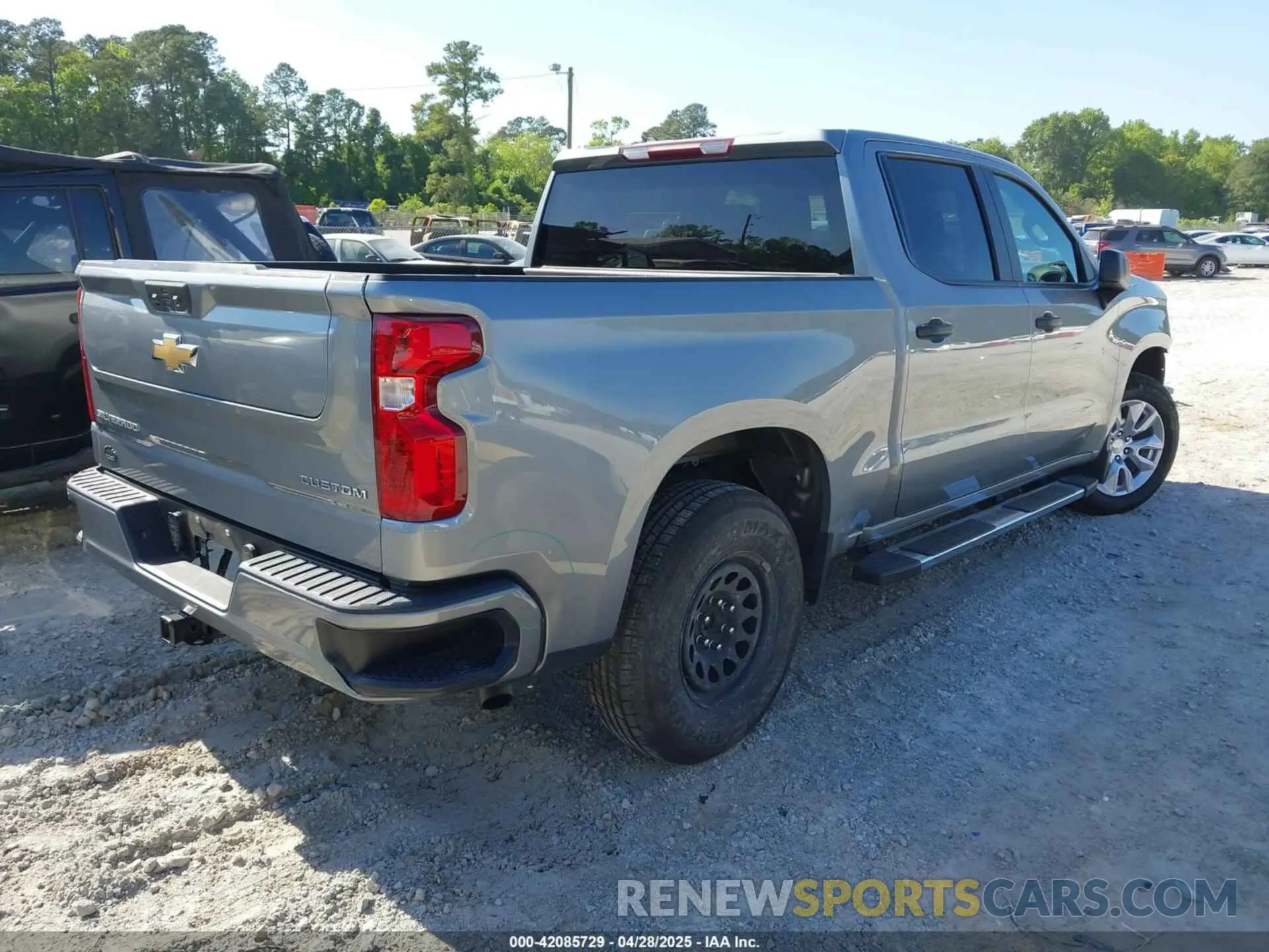 4 Photograph of a damaged car 3GCPABEK5PG153934 CHEVROLET SILVERADO 1500 2023