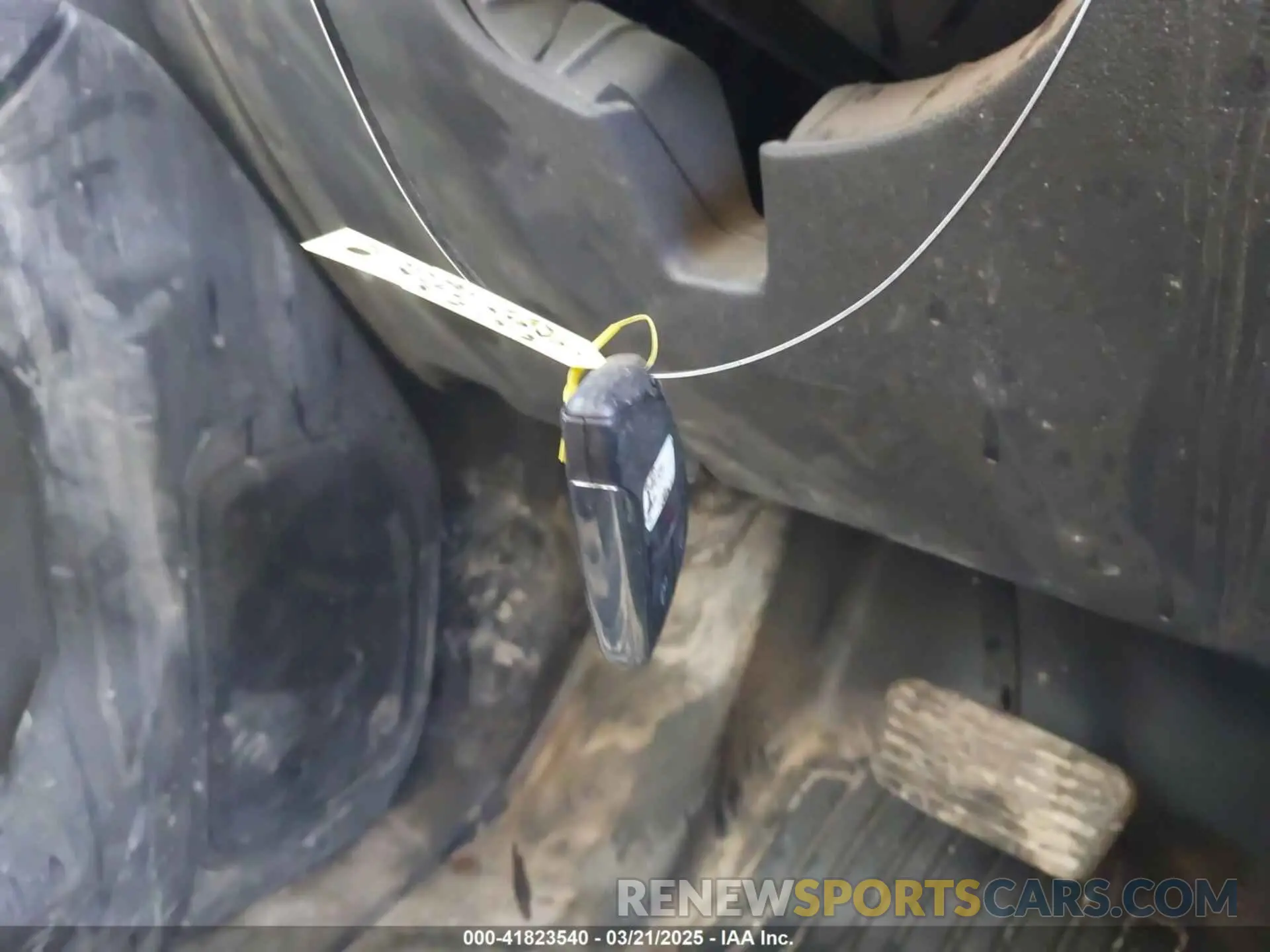 11 Photograph of a damaged car 3GCPDAEK5PG102600 CHEVROLET SILVERADO 1500 2023