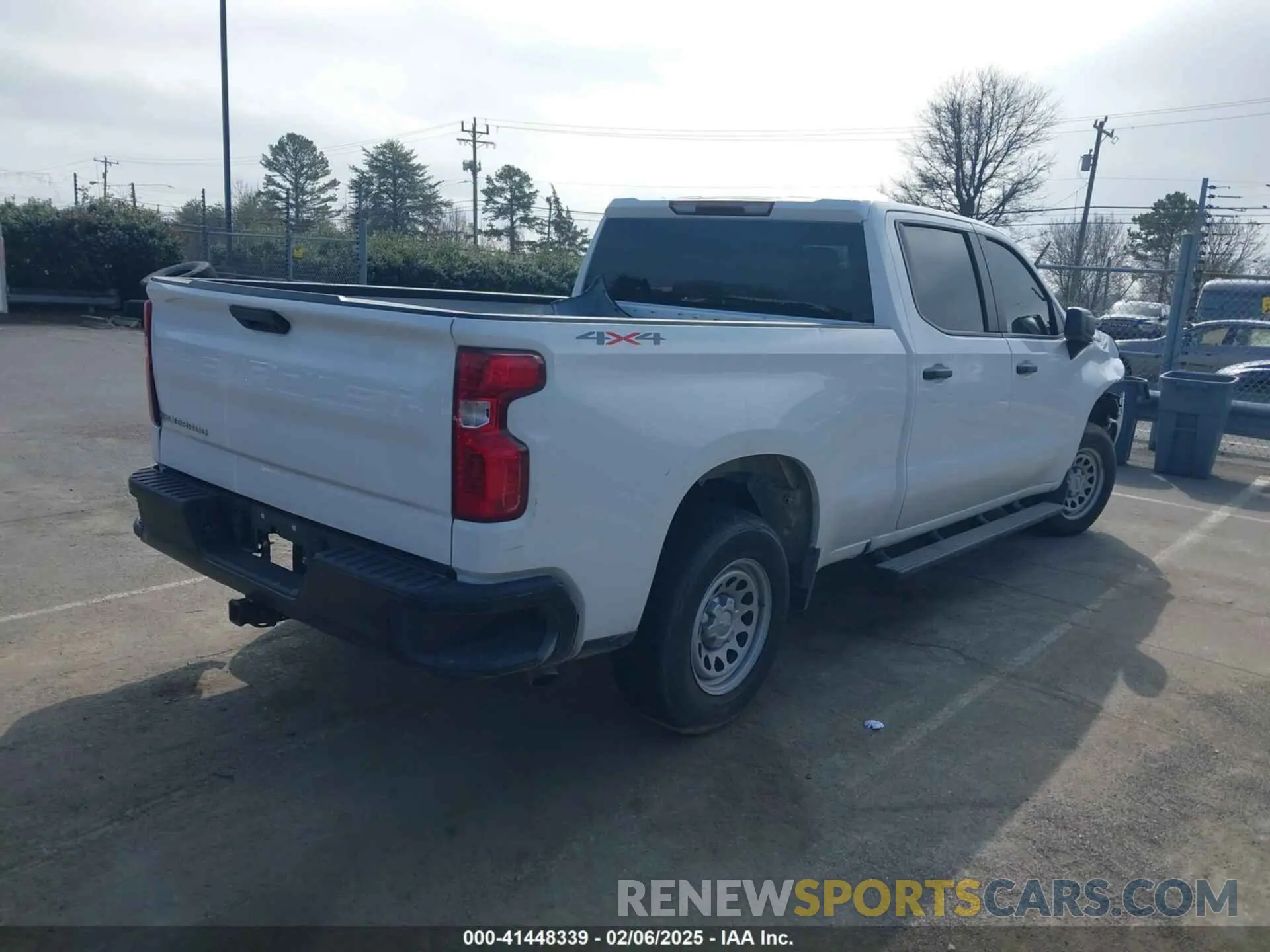 4 Photograph of a damaged car 3GCPDAEK6PG135749 CHEVROLET SILVERADO 1500 2023