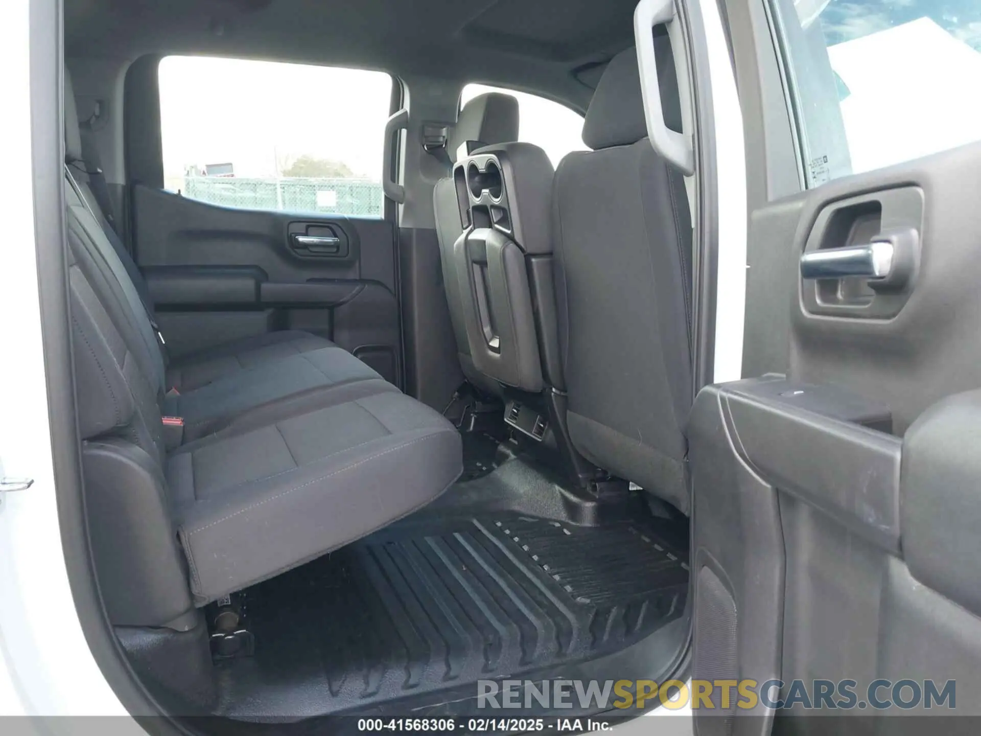 8 Photograph of a damaged car 3GCPDAEK7PG236167 CHEVROLET SILVERADO 1500 2023