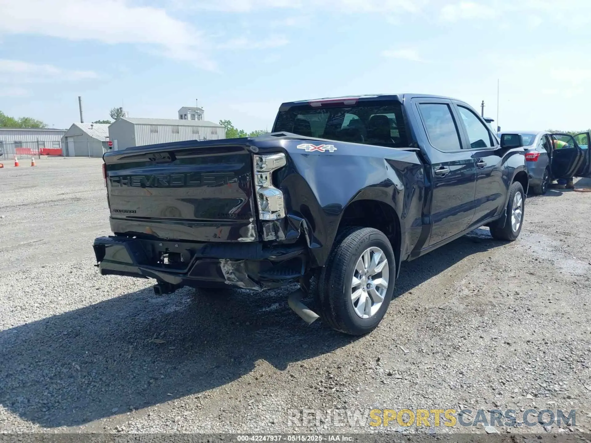4 Photograph of a damaged car 3GCPDBEK3PG205472 CHEVROLET SILVERADO 1500 2023