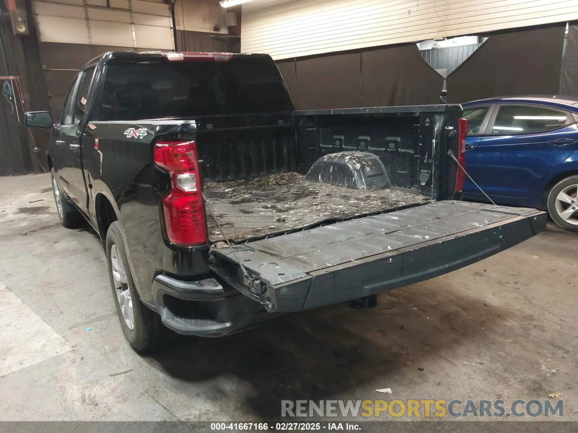 3 Photograph of a damaged car 3GCPDBEK7PG165087 CHEVROLET SILVERADO 1500 2023