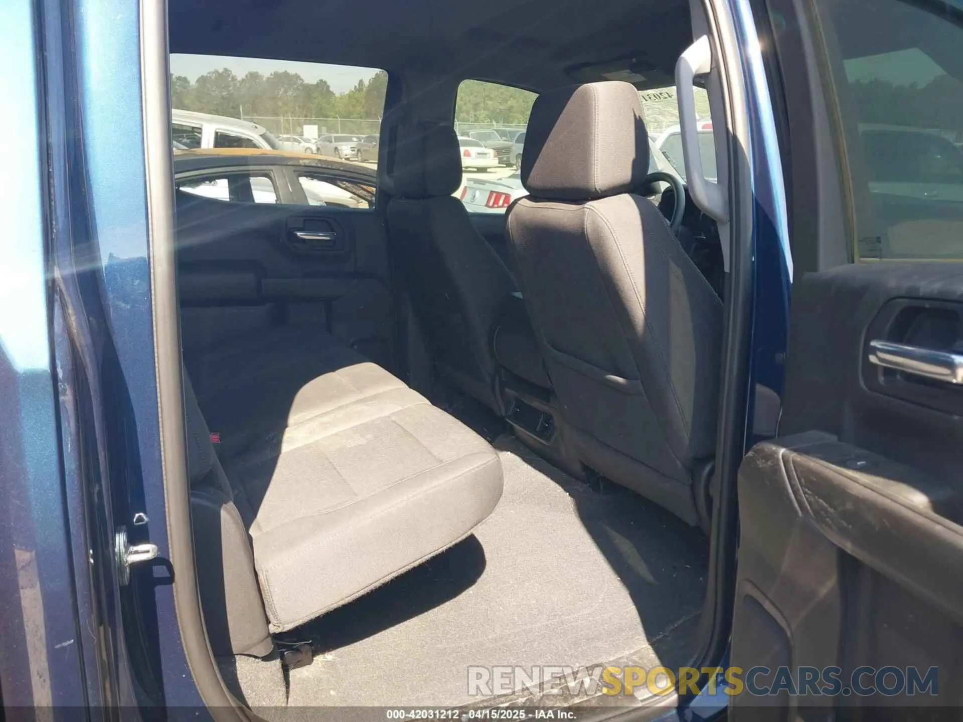 8 Photograph of a damaged car 3GCPDBEKXPG163270 CHEVROLET SILVERADO 1500 2023