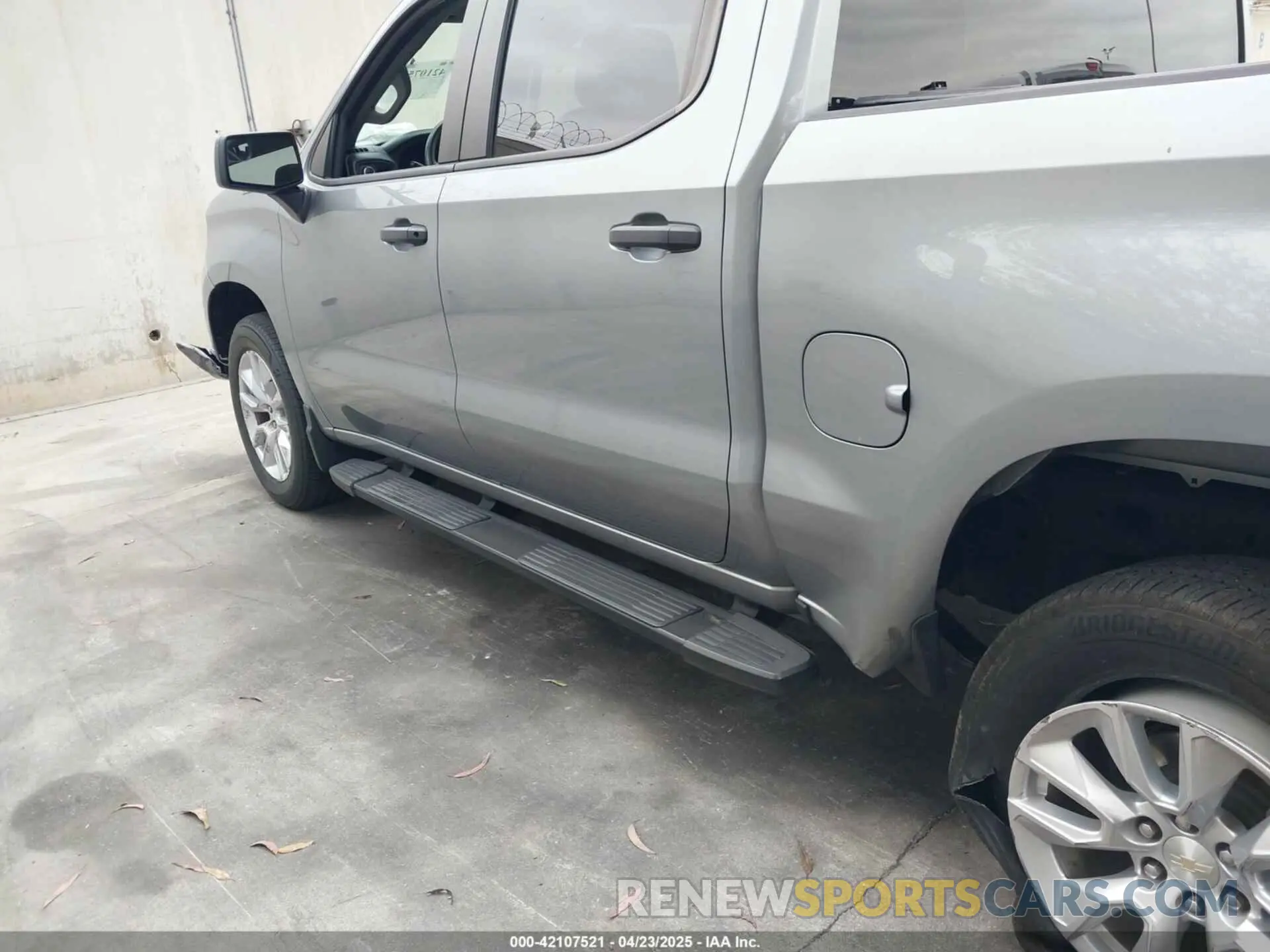 14 Photograph of a damaged car 3GCPDBEKXPG221524 CHEVROLET SILVERADO 1500 2023