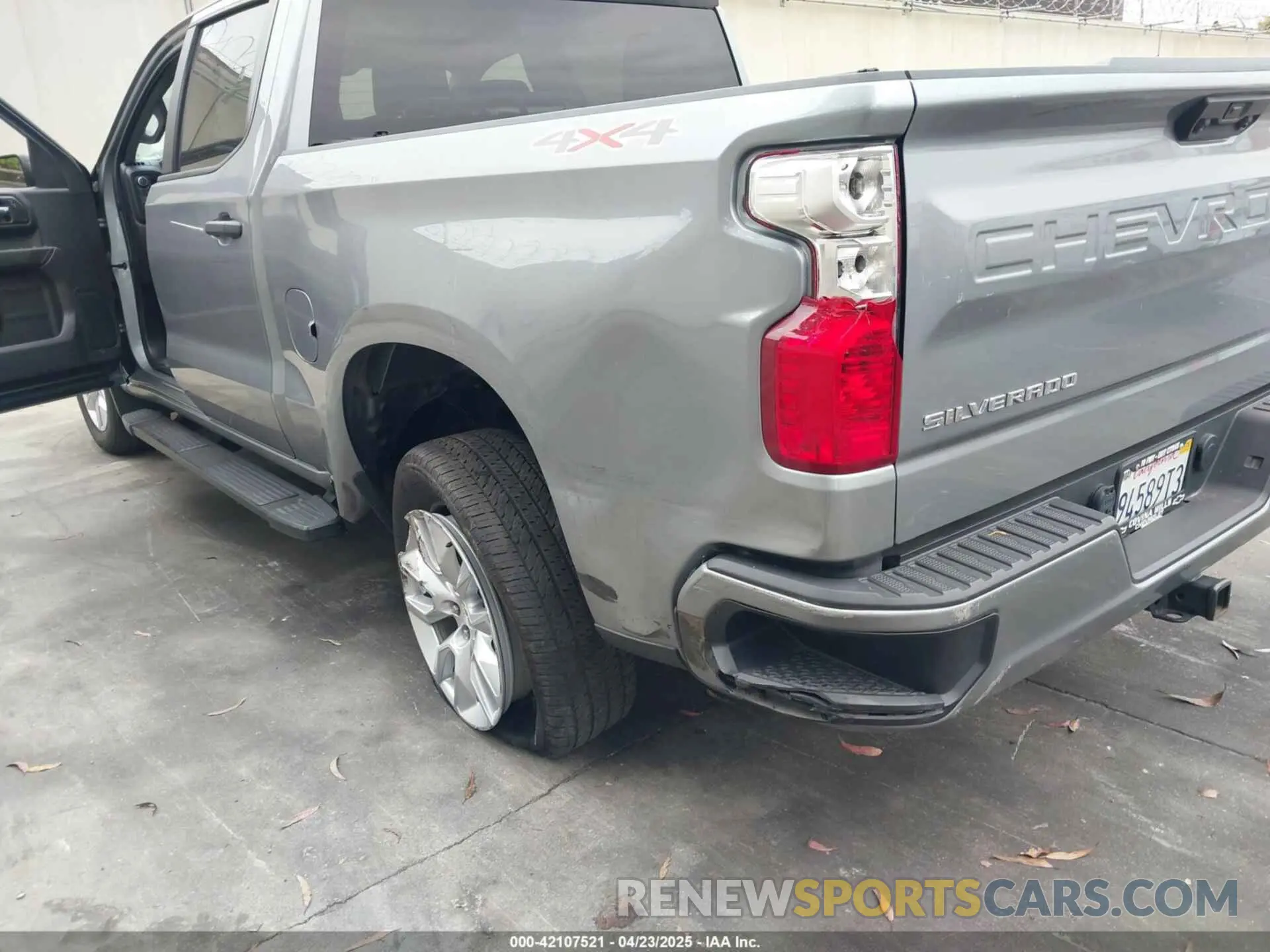 6 Photograph of a damaged car 3GCPDBEKXPG221524 CHEVROLET SILVERADO 1500 2023