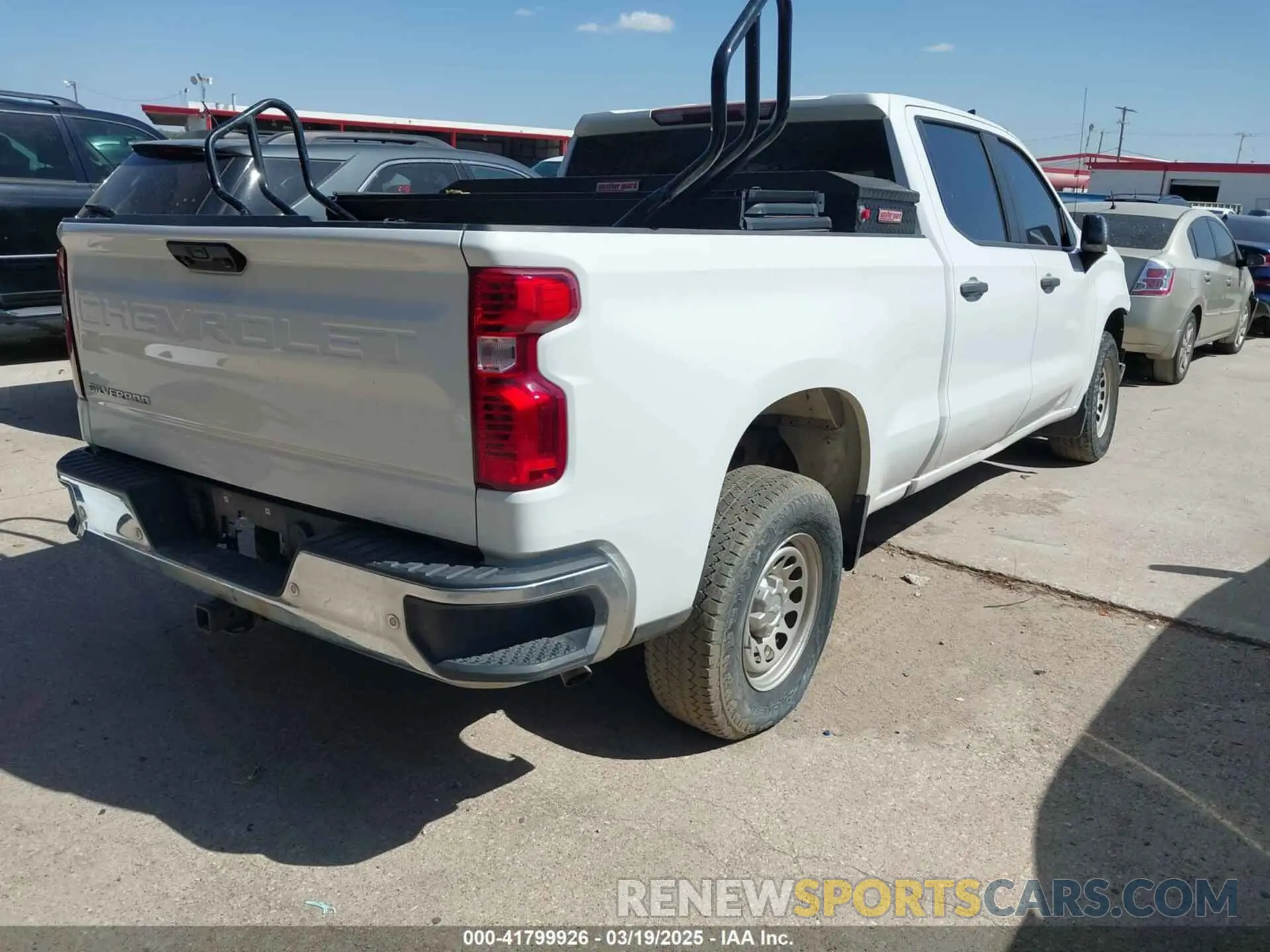 4 Photograph of a damaged car 3GCUDAED2PG120346 CHEVROLET SILVERADO 1500 2023