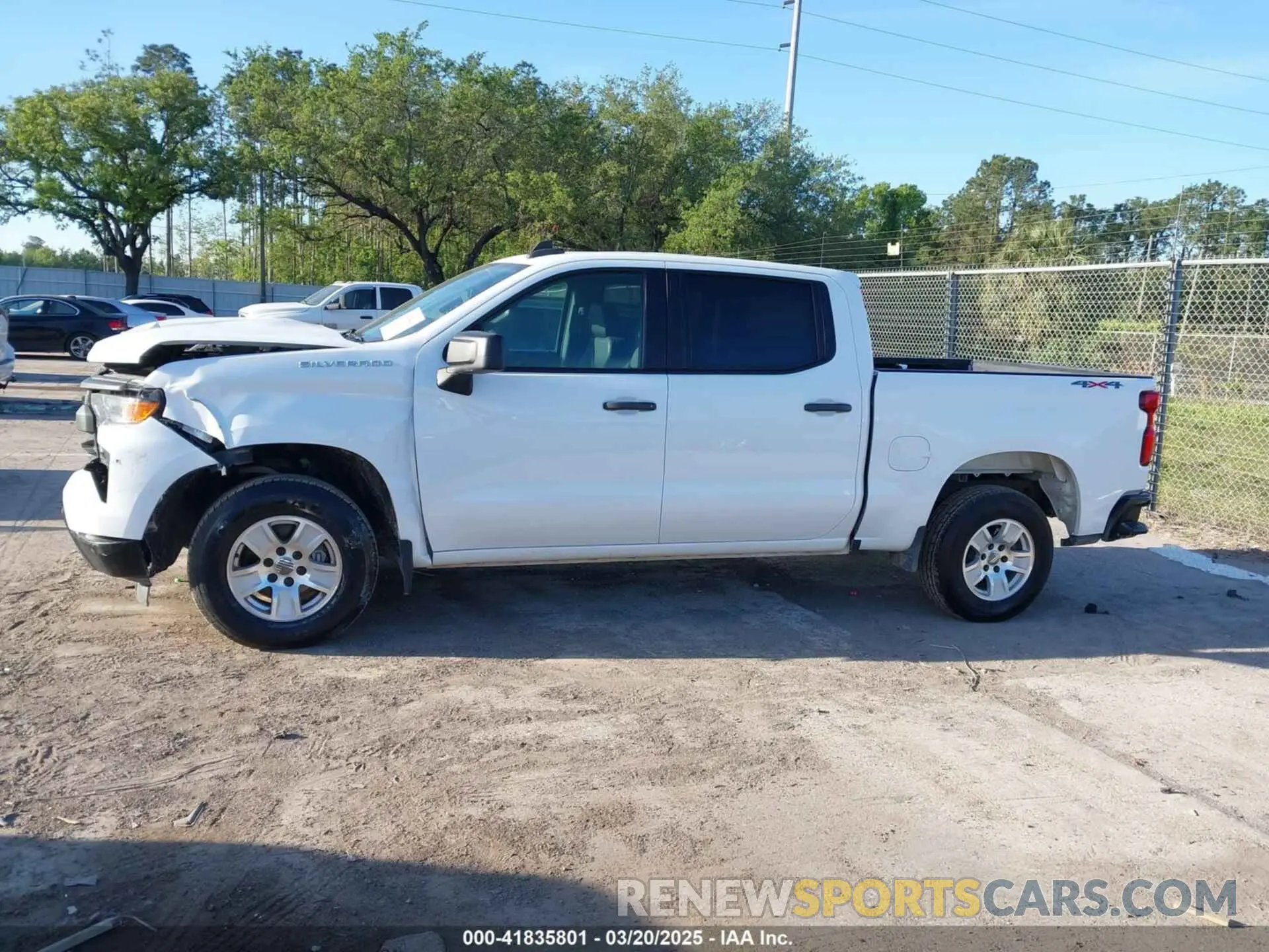 14 Photograph of a damaged car 3GCUDAEDXPG304501 CHEVROLET SILVERADO 1500 2023