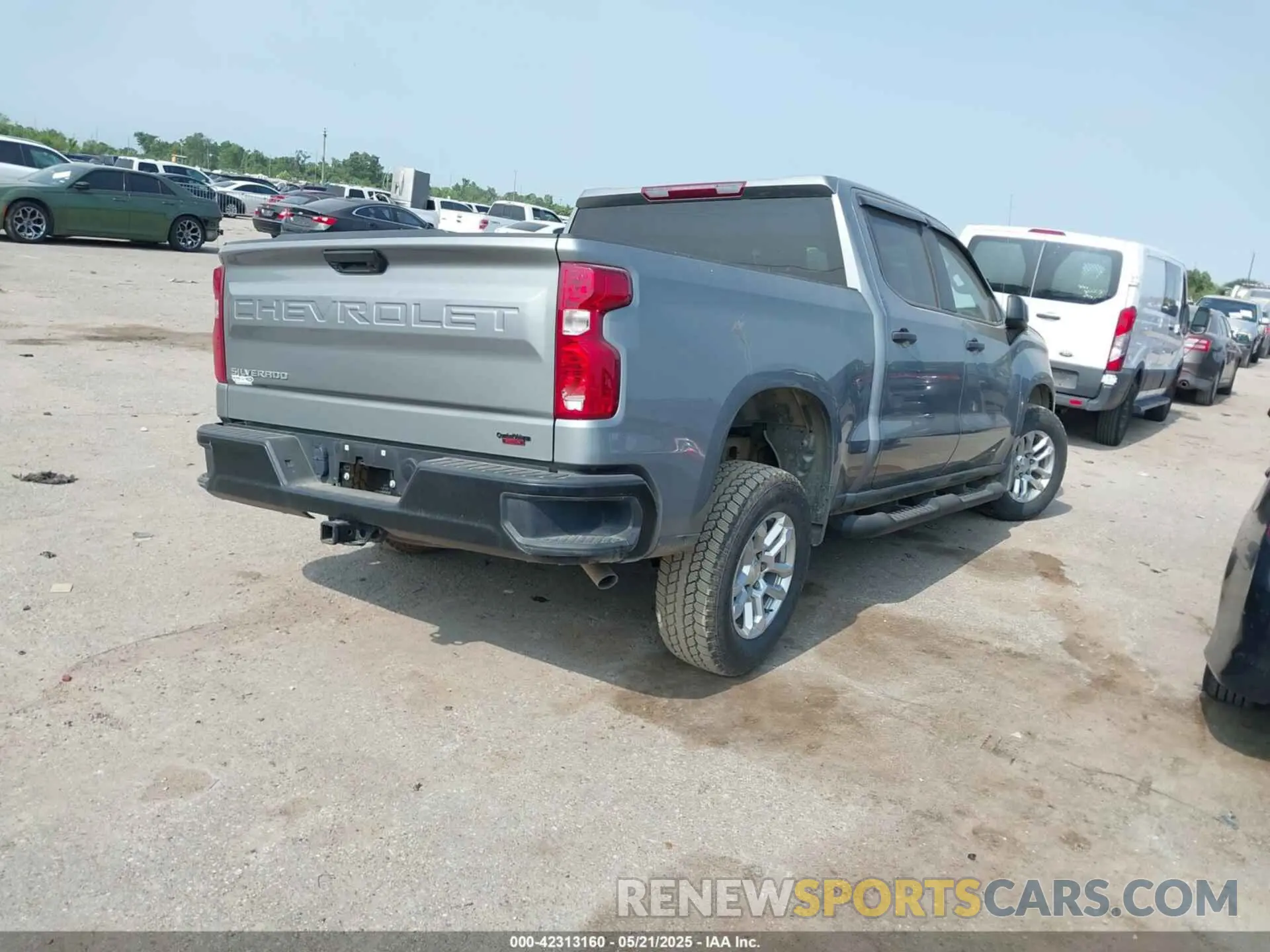 4 Photograph of a damaged car 3GCUDAEDXPG360972 CHEVROLET SILVERADO 1500 2023