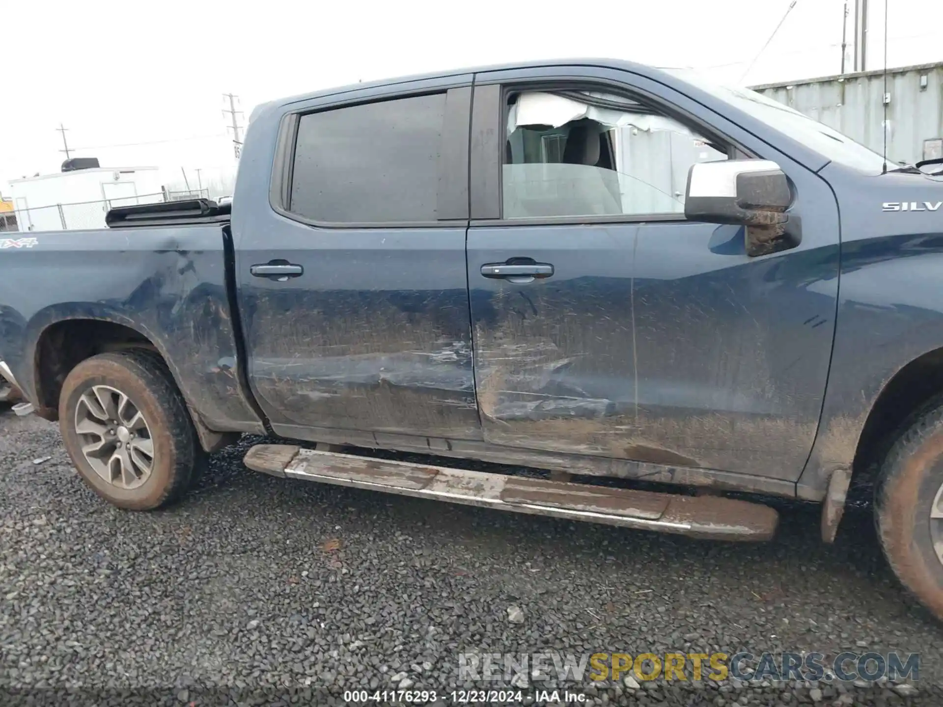 6 Photograph of a damaged car 3GCUDDE82PG127897 CHEVROLET SILVERADO 1500 2023