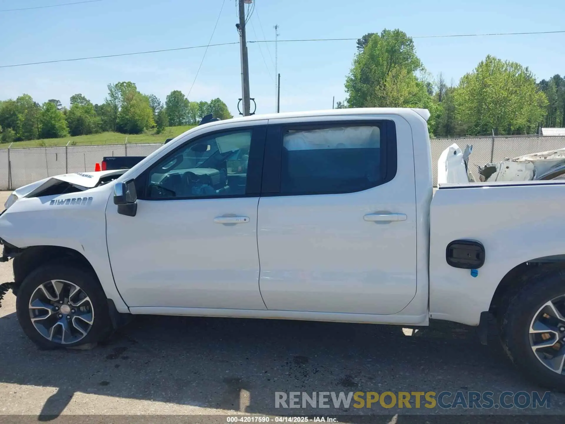 15 Photograph of a damaged car 3GCUDDE86PG339377 CHEVROLET SILVERADO 1500 2023
